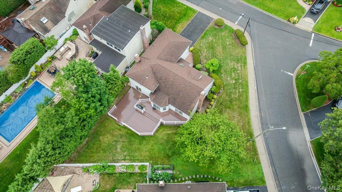 3399 Harold Street, Hempstead, NY, 4 Bedrooms Bedrooms, 10 Rooms Rooms,2 BathroomsBathrooms,Residential,For Rent,Harold,0,KEY1017998 3399 Harold Street, Hempstead, NY, 4 Bedrooms Bedrooms, 10 Rooms Rooms,2 BathroomsBathrooms,Residential,For Rent,Harold,0,KEY1017998