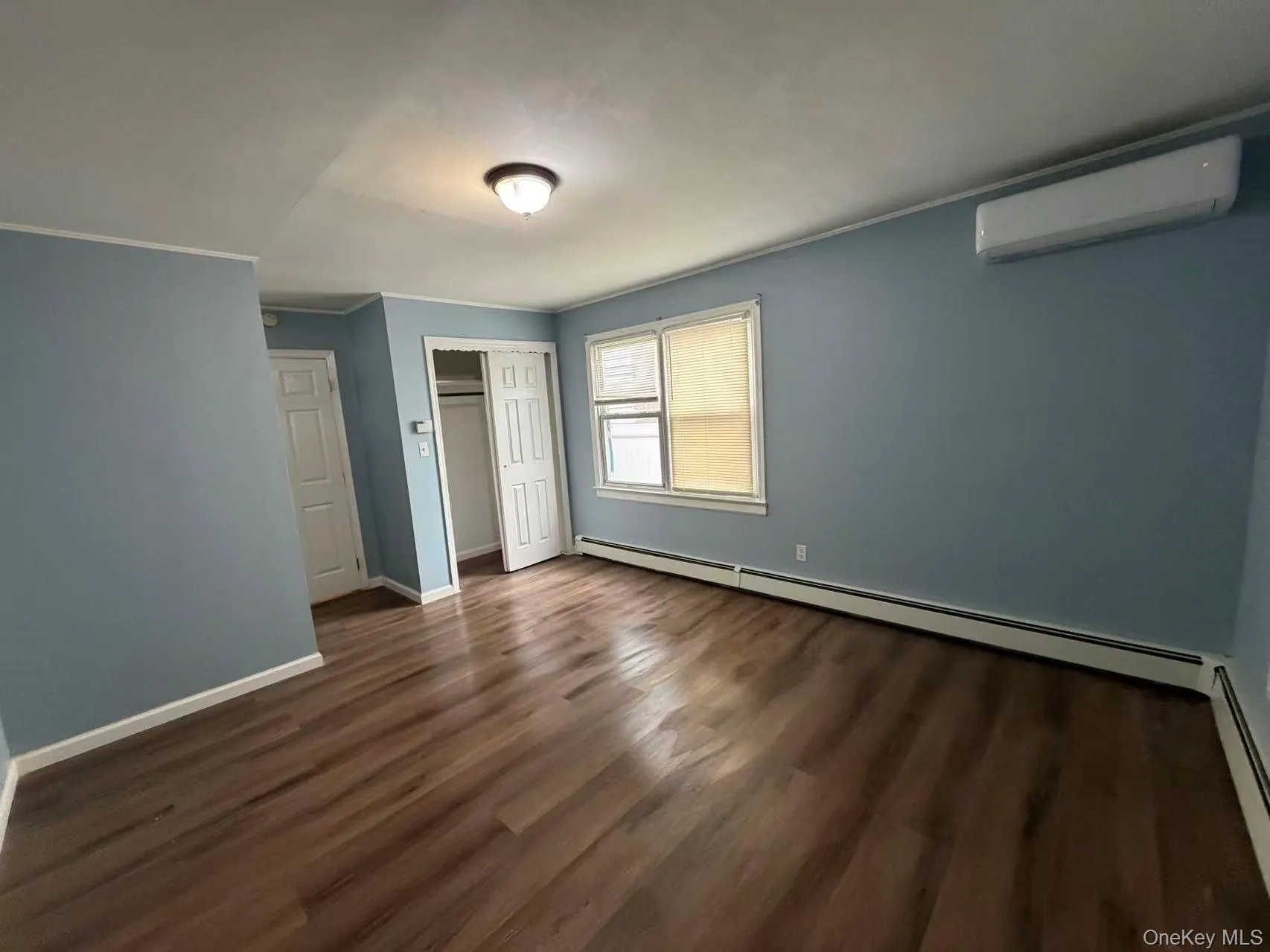 61 Grand Street, North Hempstead, NY, 3 Bedrooms Bedrooms, 7 Rooms Rooms,2 BathroomsBathrooms,Residential Lease,For Rent,Grand,0,1018011 61 Grand Street, North Hempstead, NY, 3 Bedrooms Bedrooms, 7 Rooms Rooms,2 BathroomsBathrooms,Residential Lease,For Rent,Grand,0,1018011