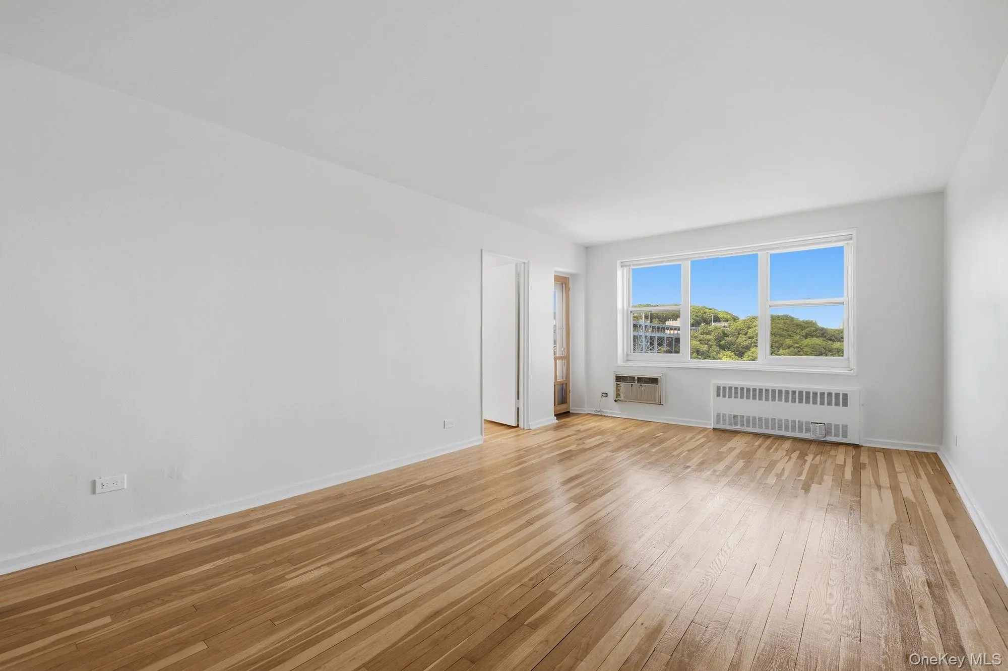 2465 Palisade Avenue, New York, NY, 2 Bedrooms Bedrooms, 4 Rooms Rooms,1 BathroomBathrooms,Residential,For Rent,Palisade,0,KEY1018012 2465 Palisade Avenue, New York, NY, 2 Bedrooms Bedrooms, 4 Rooms Rooms,1 BathroomBathrooms,Residential,For Rent,Palisade,0,KEY1018012