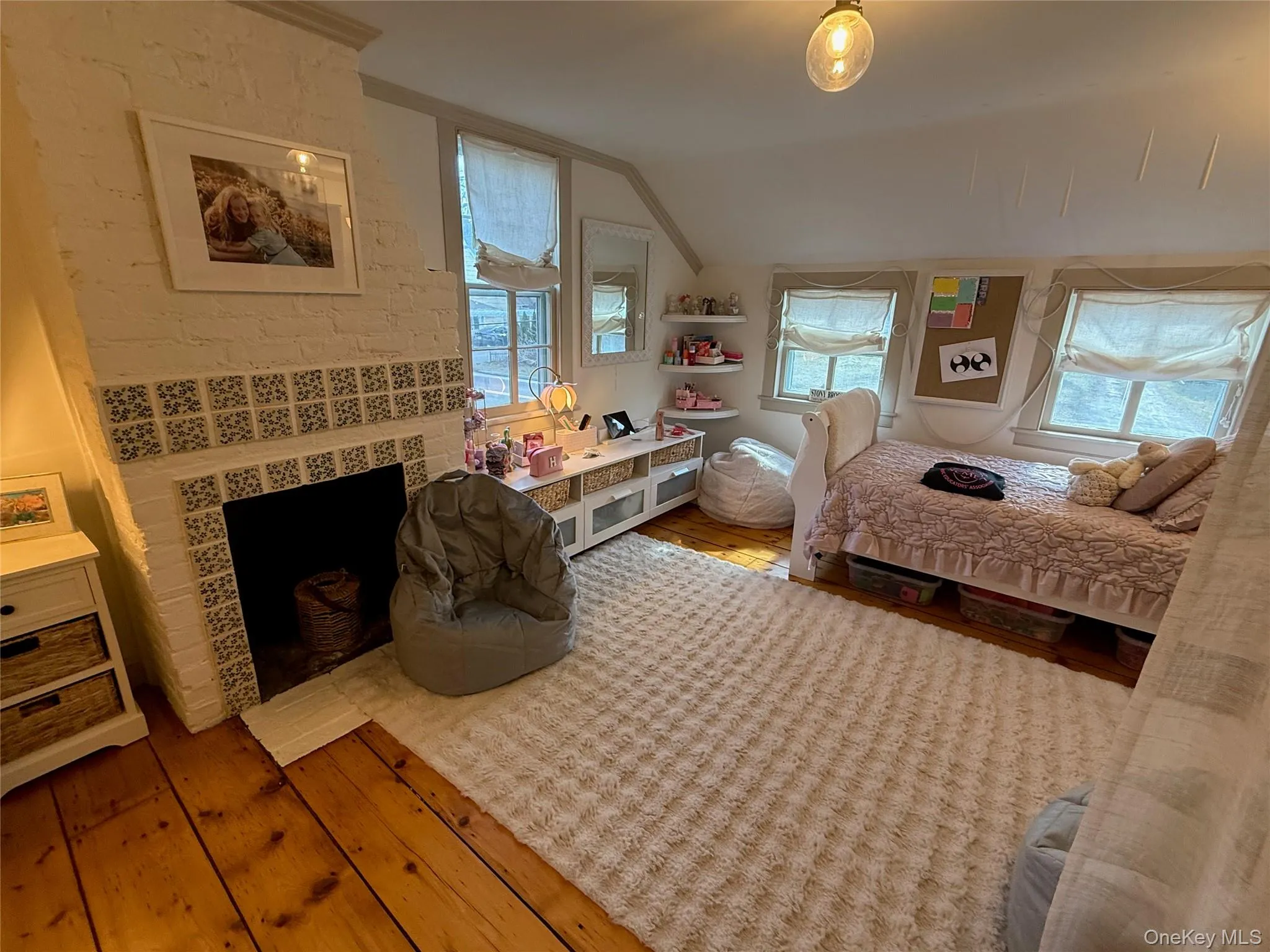 205 Christian Avenue, Brookhaven, NY, 3 Bedrooms Bedrooms, 7 Rooms Rooms,2 BathroomsBathrooms,Residential,For Rent,Christian,0,1018014 205 Christian Avenue, Brookhaven, NY, 3 Bedrooms Bedrooms, 7 Rooms Rooms,2 BathroomsBathrooms,Residential,For Rent,Christian,0,1018014