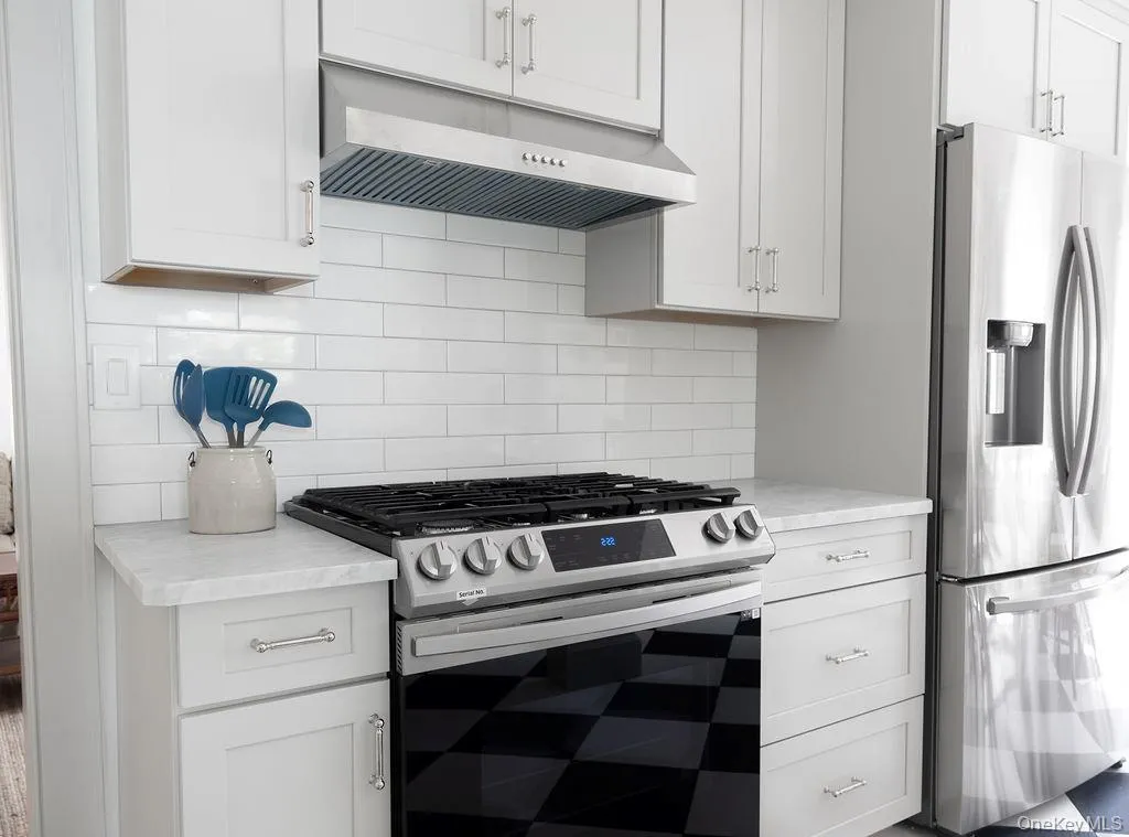 205 Christian Avenue, Brookhaven, NY, 3 Bedrooms Bedrooms, 7 Rooms Rooms,2 BathroomsBathrooms,Residential,For Rent,Christian,0,1018014 205 Christian Avenue, Brookhaven, NY, 3 Bedrooms Bedrooms, 7 Rooms Rooms,2 BathroomsBathrooms,Residential,For Rent,Christian,0,1018014