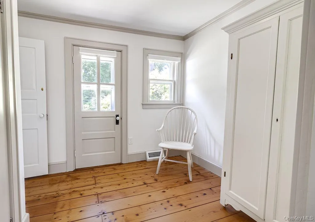 205 Christian Avenue, Brookhaven, NY, 3 Bedrooms Bedrooms, 7 Rooms Rooms,2 BathroomsBathrooms,Residential,For Rent,Christian,0,1018014 205 Christian Avenue, Brookhaven, NY, 3 Bedrooms Bedrooms, 7 Rooms Rooms,2 BathroomsBathrooms,Residential,For Rent,Christian,0,1018014