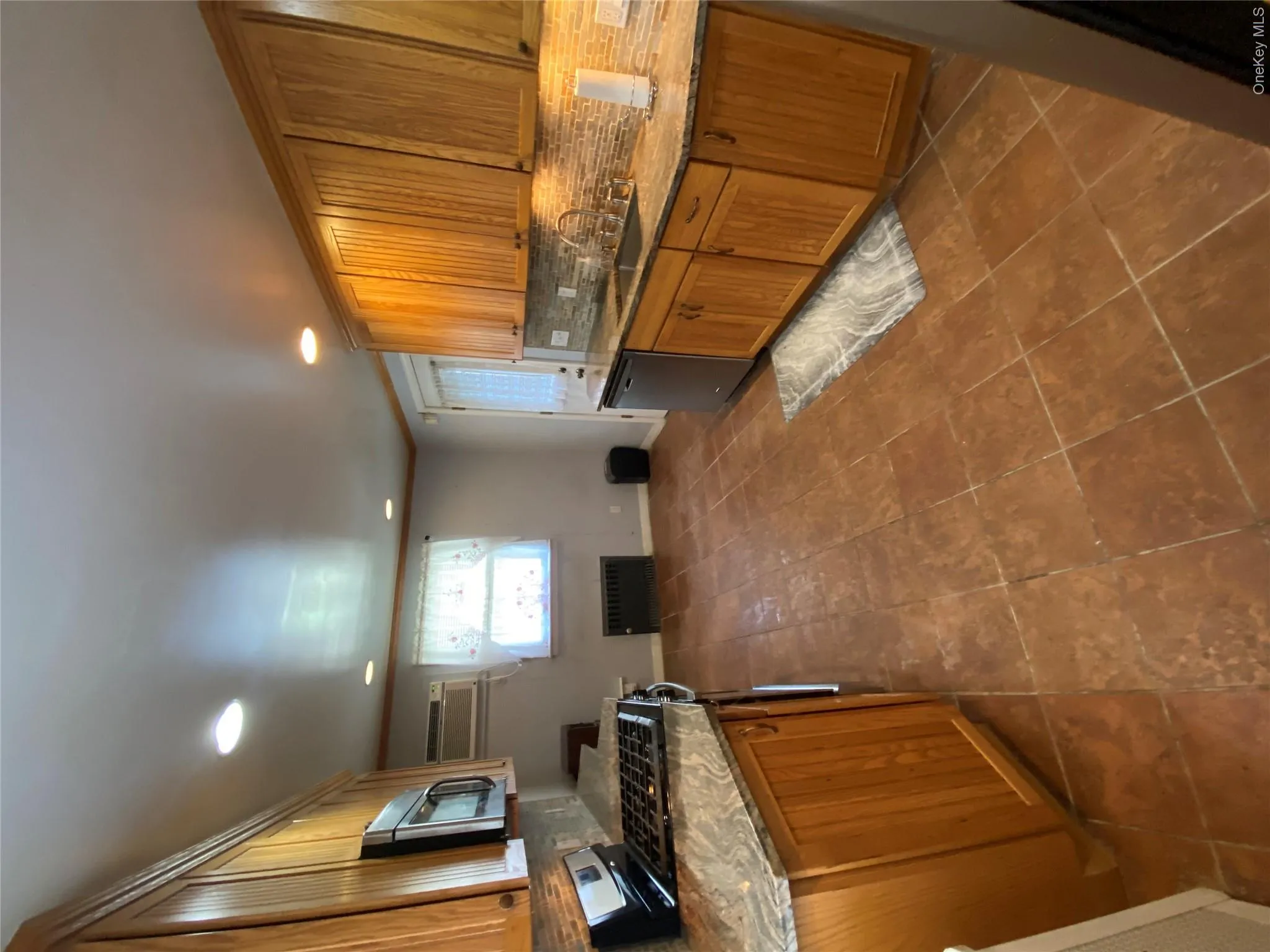 35 Nassau Boulevard, Hempstead, NY, 3 Bedrooms Bedrooms, 5 Rooms Rooms,1 BathroomBathrooms,Residential,For Rent,Nassau,0,KEY1018018 35 Nassau Boulevard, Hempstead, NY, 3 Bedrooms Bedrooms, 5 Rooms Rooms,1 BathroomBathrooms,Residential,For Rent,Nassau,0,KEY1018018