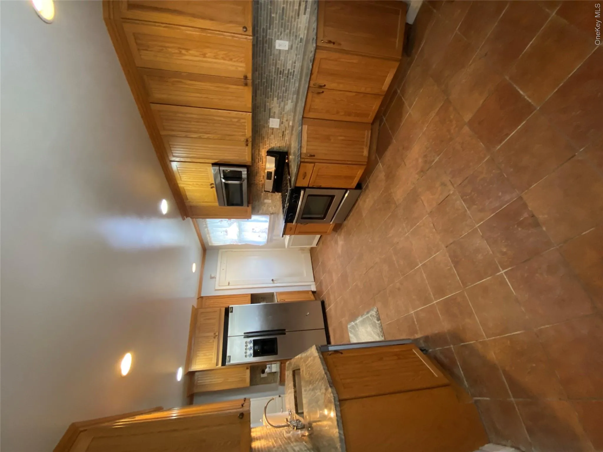 35 Nassau Boulevard, Hempstead, NY, 3 Bedrooms Bedrooms, 5 Rooms Rooms,1 BathroomBathrooms,Residential,For Rent,Nassau,0,KEY1018018 35 Nassau Boulevard, Hempstead, NY, 3 Bedrooms Bedrooms, 5 Rooms Rooms,1 BathroomBathrooms,Residential,For Rent,Nassau,0,KEY1018018