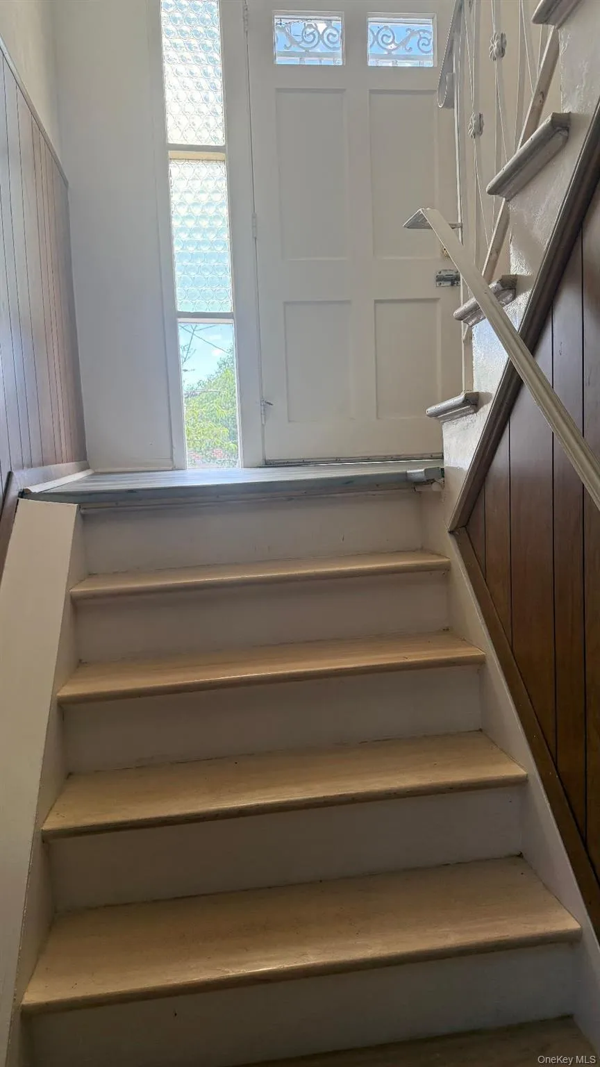 15619 87th Street, New York, NY, 6 Bedrooms Bedrooms, 11 Rooms Rooms,2 BathroomsBathrooms,Residential,For Rent,87th,0,KEY1018020 15619 87th Street, New York, NY, 6 Bedrooms Bedrooms, 11 Rooms Rooms,2 BathroomsBathrooms,Residential,For Rent,87th,0,KEY1018020