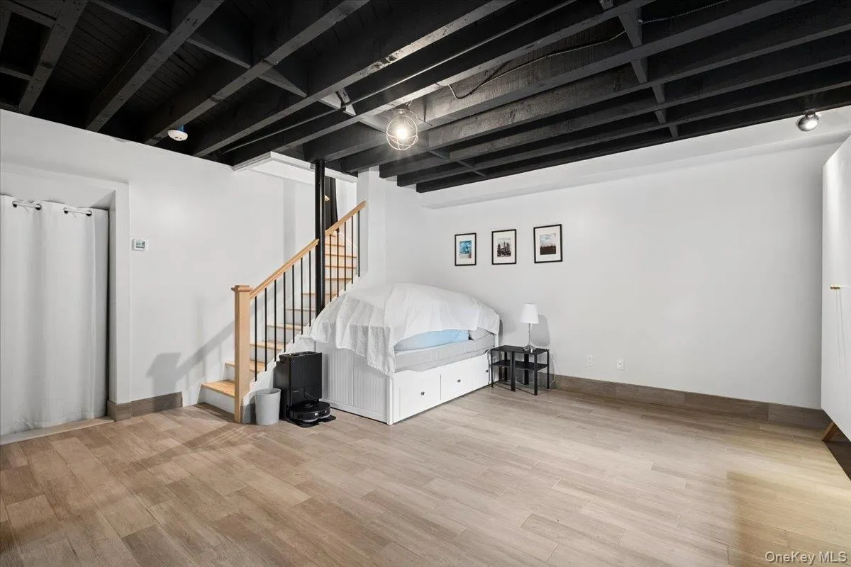54 Park Circle, White Plains, NY, 3 Bedrooms Bedrooms, 12 Rooms Rooms,3 BathroomsBathrooms,Residential Lease,For Rent,Park,0,KEY1018021 54 Park Circle, White Plains, NY, 3 Bedrooms Bedrooms, 12 Rooms Rooms,3 BathroomsBathrooms,Residential Lease,For Rent,Park,0,KEY1018021