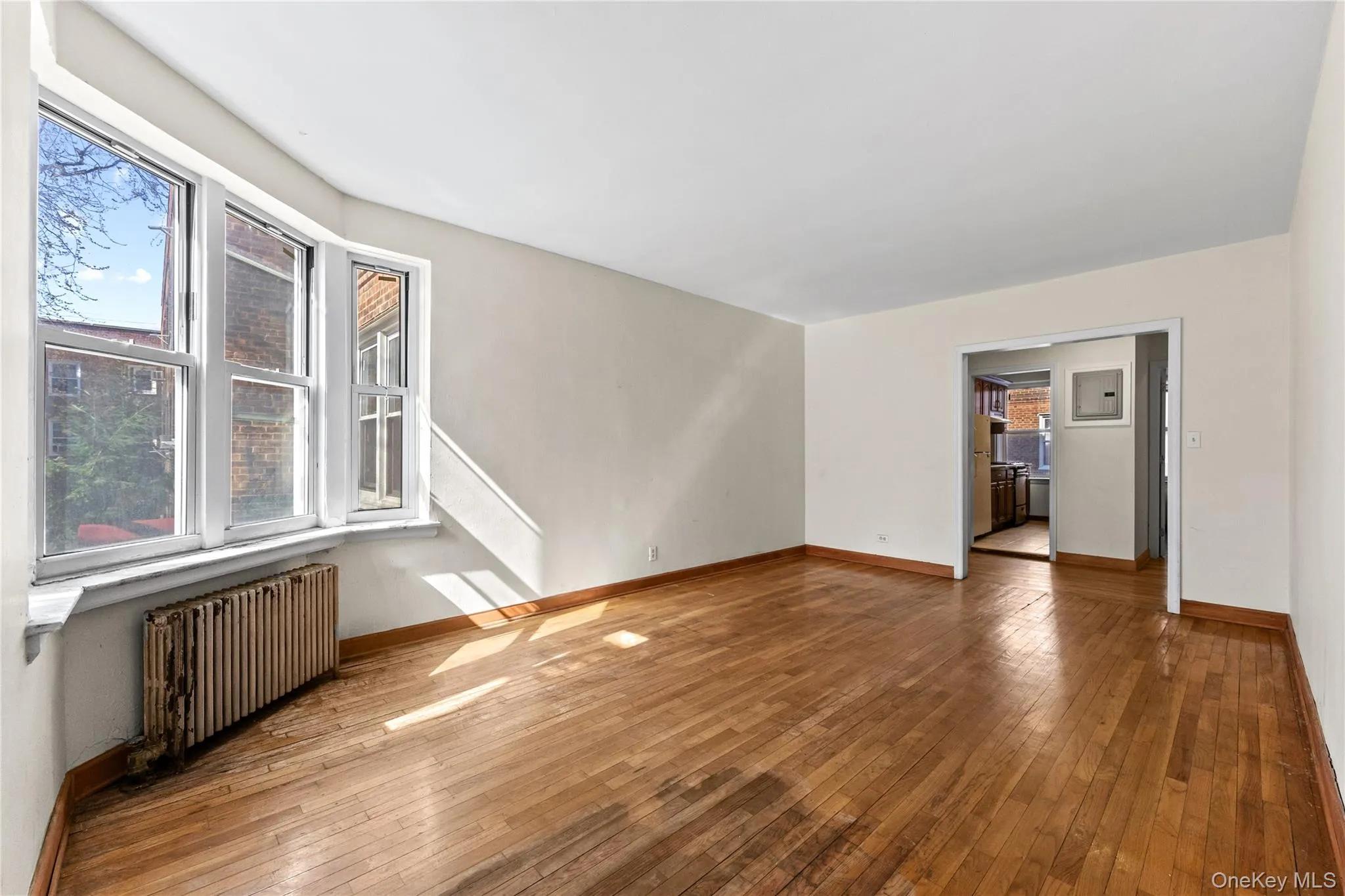 141-21 78th Rd Road, New York, NY, 3 Bedrooms Bedrooms, 6 Rooms Rooms,1 BathroomBathrooms,Residential,For Rent,Road,0,KEY1018025 141-21 78th Rd Road, New York, NY, 3 Bedrooms Bedrooms, 6 Rooms Rooms,1 BathroomBathrooms,Residential,For Rent,Road,0,KEY1018025