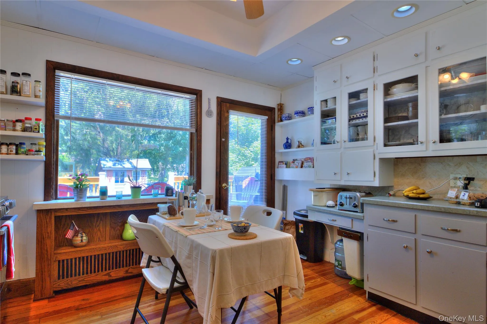 20 Shuit Place, Woodbury, NY, 3 Bedrooms Bedrooms, 7 Rooms Rooms,2 BathroomsBathrooms,Residential,For Rent,Shuit,0,1018026 20 Shuit Place, Woodbury, NY, 3 Bedrooms Bedrooms, 7 Rooms Rooms,2 BathroomsBathrooms,Residential,For Rent,Shuit,0,1018026