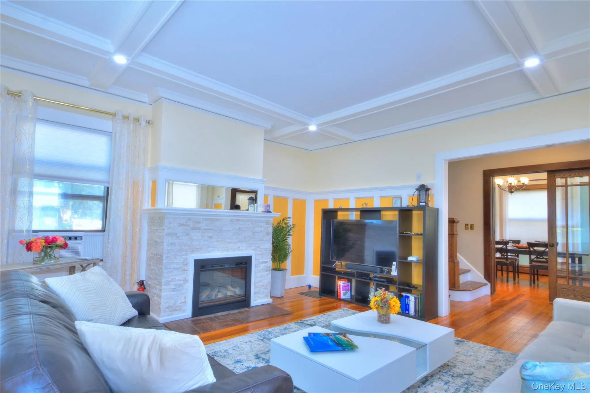 20 Shuit Place, Woodbury, NY, 3 Bedrooms Bedrooms, 7 Rooms Rooms,2 BathroomsBathrooms,Residential,For Rent,Shuit,0,1018026 20 Shuit Place, Woodbury, NY, 3 Bedrooms Bedrooms, 7 Rooms Rooms,2 BathroomsBathrooms,Residential,For Rent,Shuit,0,1018026