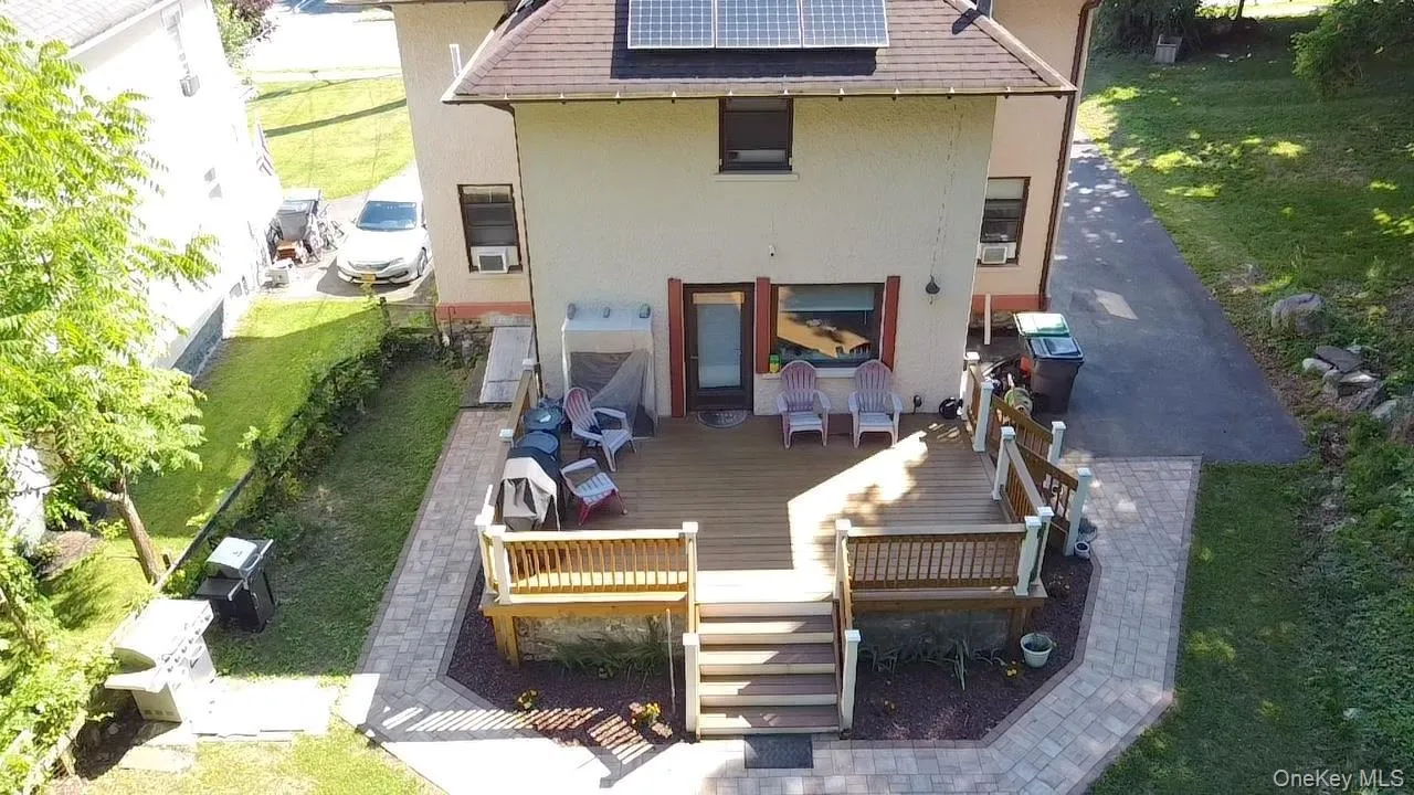 20 Shuit Place, Woodbury, NY, 3 Bedrooms Bedrooms, 7 Rooms Rooms,2 BathroomsBathrooms,Residential,For Rent,Shuit,0,1018026 20 Shuit Place, Woodbury, NY, 3 Bedrooms Bedrooms, 7 Rooms Rooms,2 BathroomsBathrooms,Residential,For Rent,Shuit,0,1018026