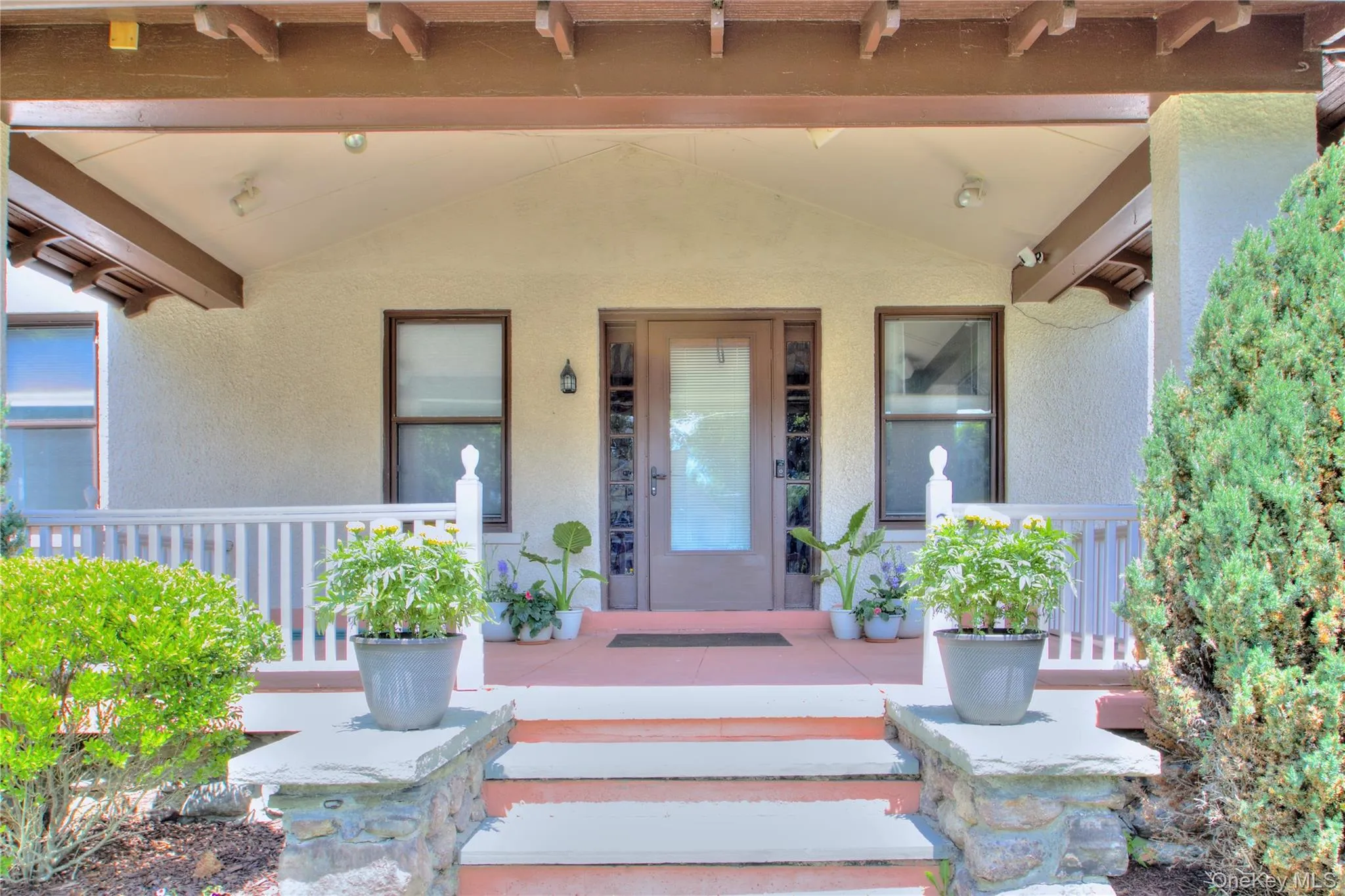 20 Shuit Place, Woodbury, NY, 3 Bedrooms Bedrooms, 7 Rooms Rooms,2 BathroomsBathrooms,Residential,For Rent,Shuit,0,1018026 20 Shuit Place, Woodbury, NY, 3 Bedrooms Bedrooms, 7 Rooms Rooms,2 BathroomsBathrooms,Residential,For Rent,Shuit,0,1018026
