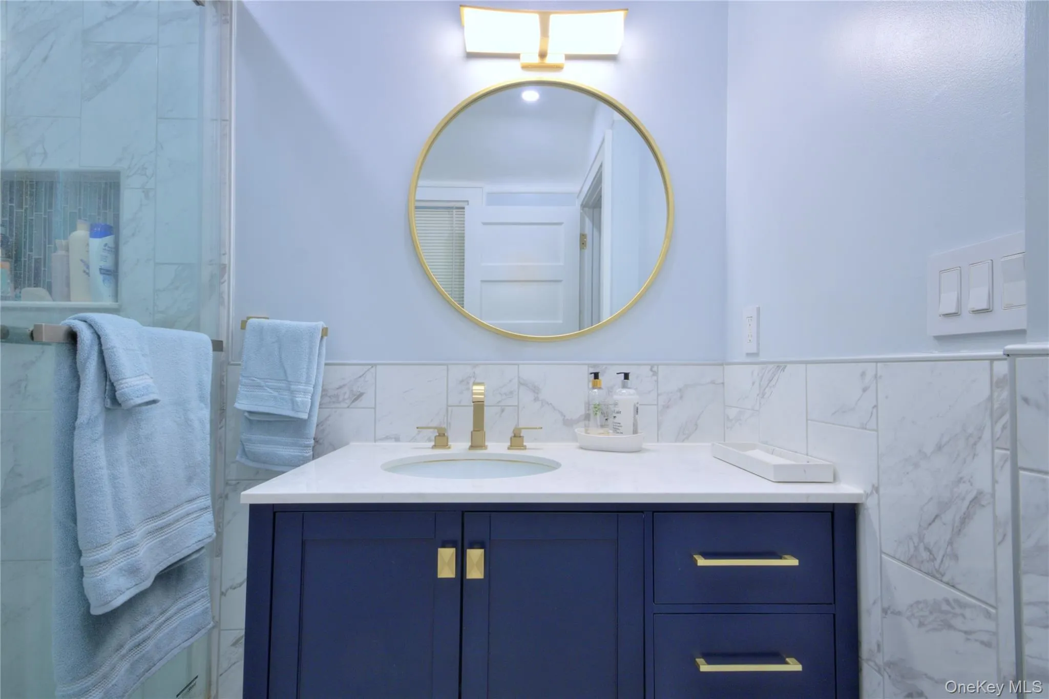 20 Shuit Place, Woodbury, NY, 3 Bedrooms Bedrooms, 7 Rooms Rooms,2 BathroomsBathrooms,Residential,For Rent,Shuit,0,1018026 20 Shuit Place, Woodbury, NY, 3 Bedrooms Bedrooms, 7 Rooms Rooms,2 BathroomsBathrooms,Residential,For Rent,Shuit,0,1018026