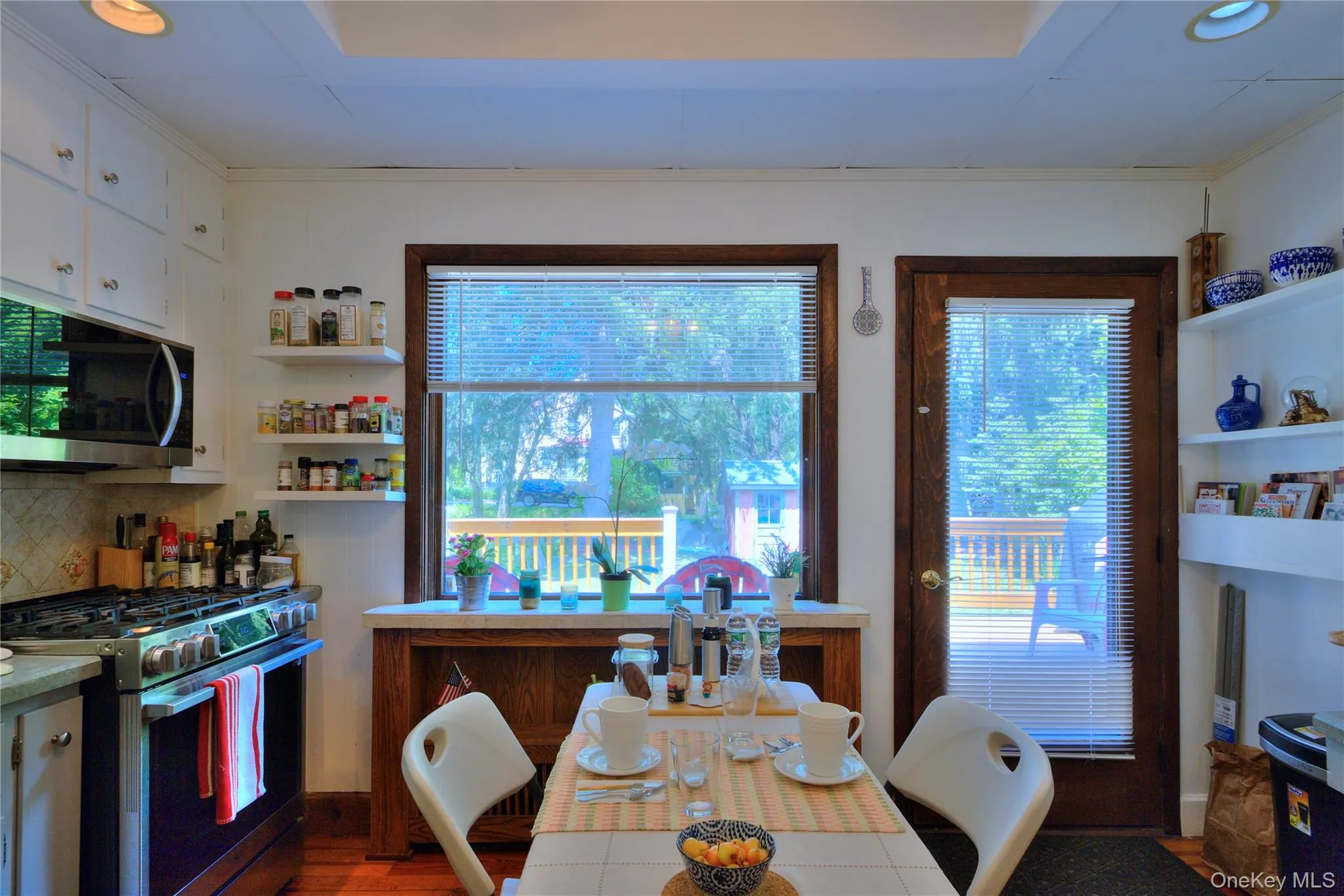 20 Shuit Place, Woodbury, NY, 3 Bedrooms Bedrooms, 7 Rooms Rooms,2 BathroomsBathrooms,Residential,For Rent,Shuit,0,1018026 20 Shuit Place, Woodbury, NY, 3 Bedrooms Bedrooms, 7 Rooms Rooms,2 BathroomsBathrooms,Residential,For Rent,Shuit,0,1018026