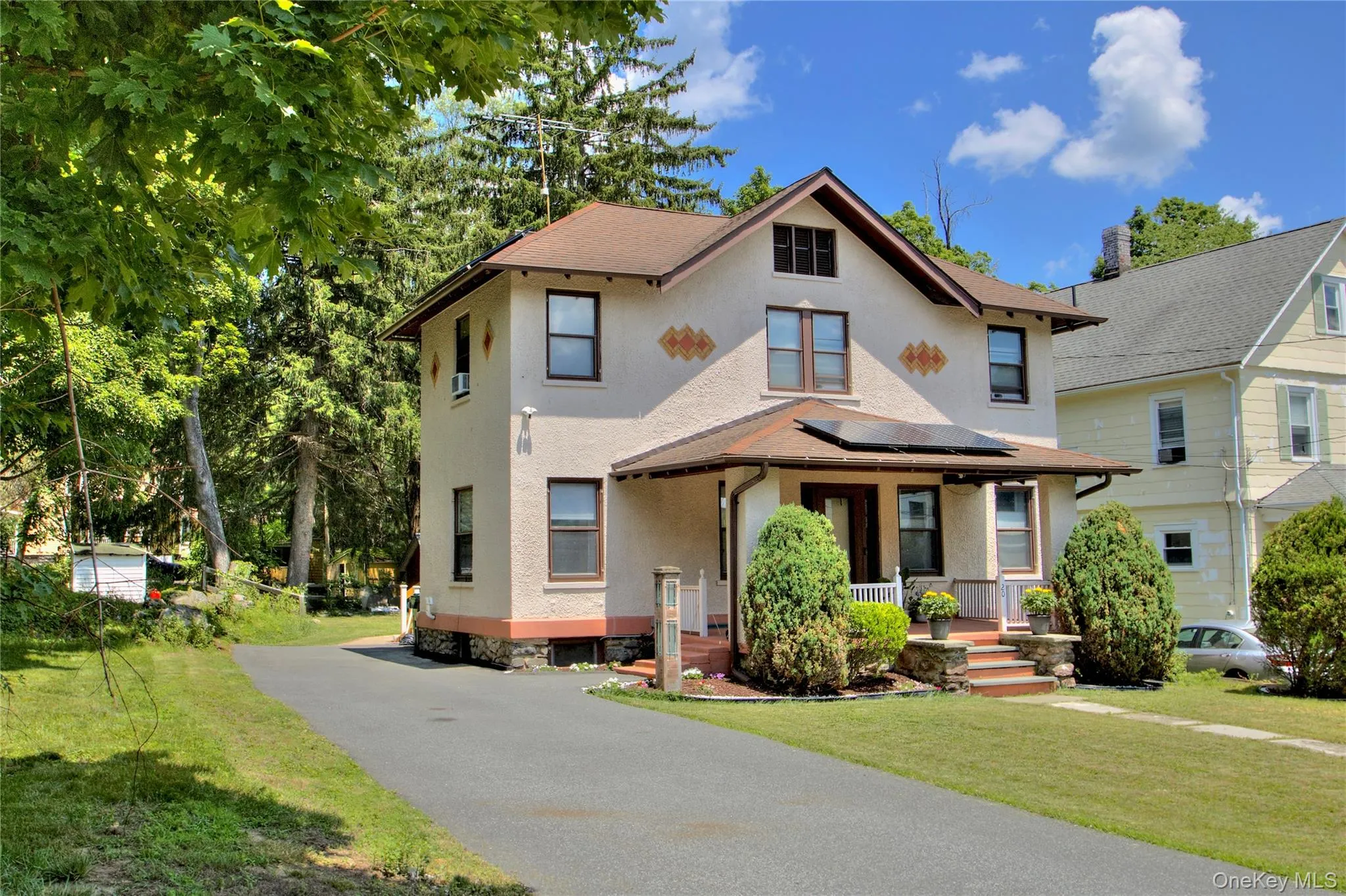 20 Shuit Place, Woodbury, NY, 3 Bedrooms Bedrooms, 7 Rooms Rooms,2 BathroomsBathrooms,Residential,For Rent,Shuit,0,1018026 20 Shuit Place, Woodbury, NY, 3 Bedrooms Bedrooms, 7 Rooms Rooms,2 BathroomsBathrooms,Residential,For Rent,Shuit,0,1018026