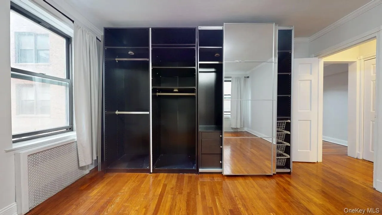 105-15 66TH Road, New York, NY, 1 Bedroom Bedrooms, 3 Rooms Rooms,1 BathroomBathrooms,Residential,For Rent,66TH,0,KEY1018027 105-15 66TH Road, New York, NY, 1 Bedroom Bedrooms, 3 Rooms Rooms,1 BathroomBathrooms,Residential,For Rent,66TH,0,KEY1018027