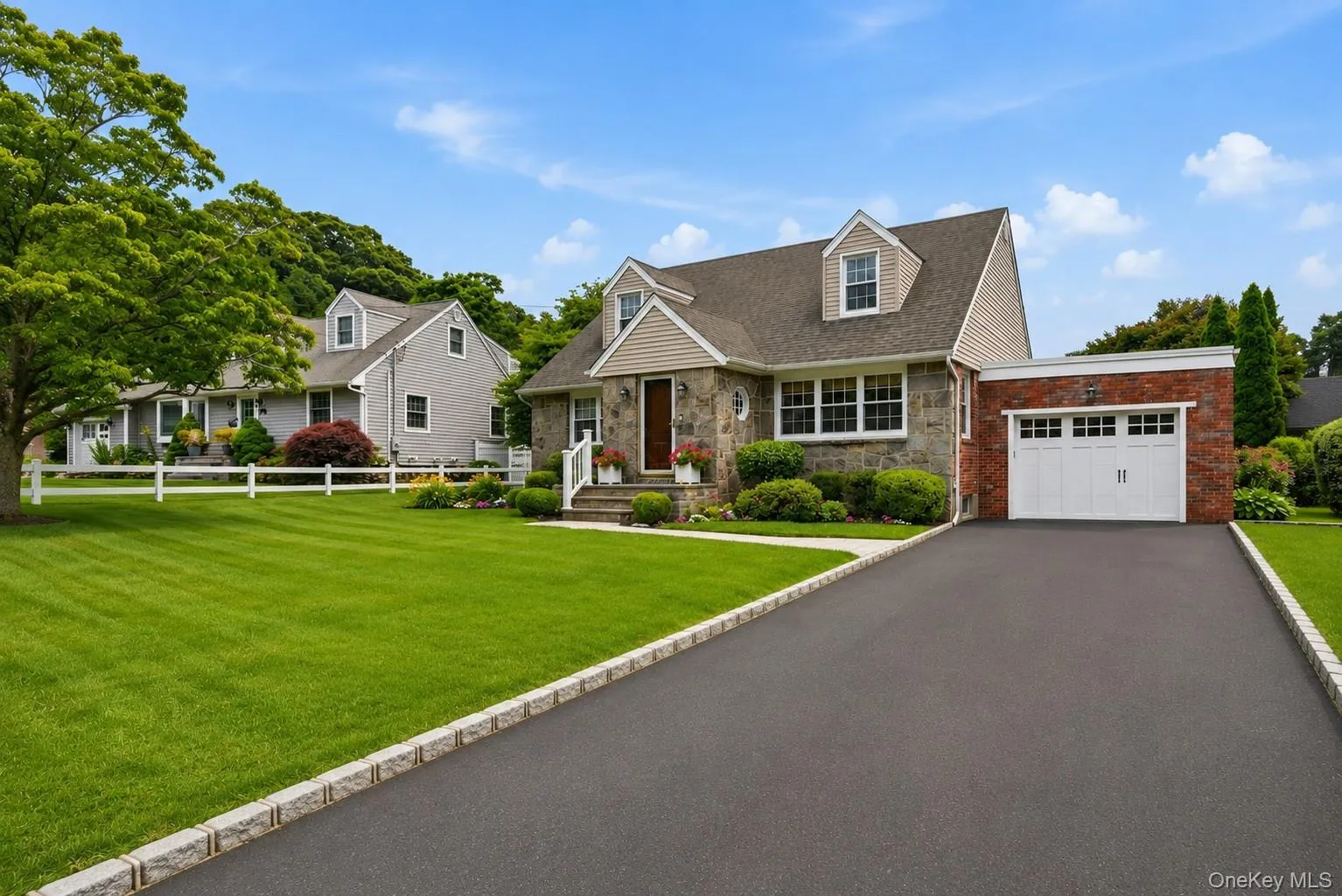 Welcome to 11 Cliftwood Drive. A residence with character and charm. Welcome to 11 Cliftwood Drive. A residence with character and charm.