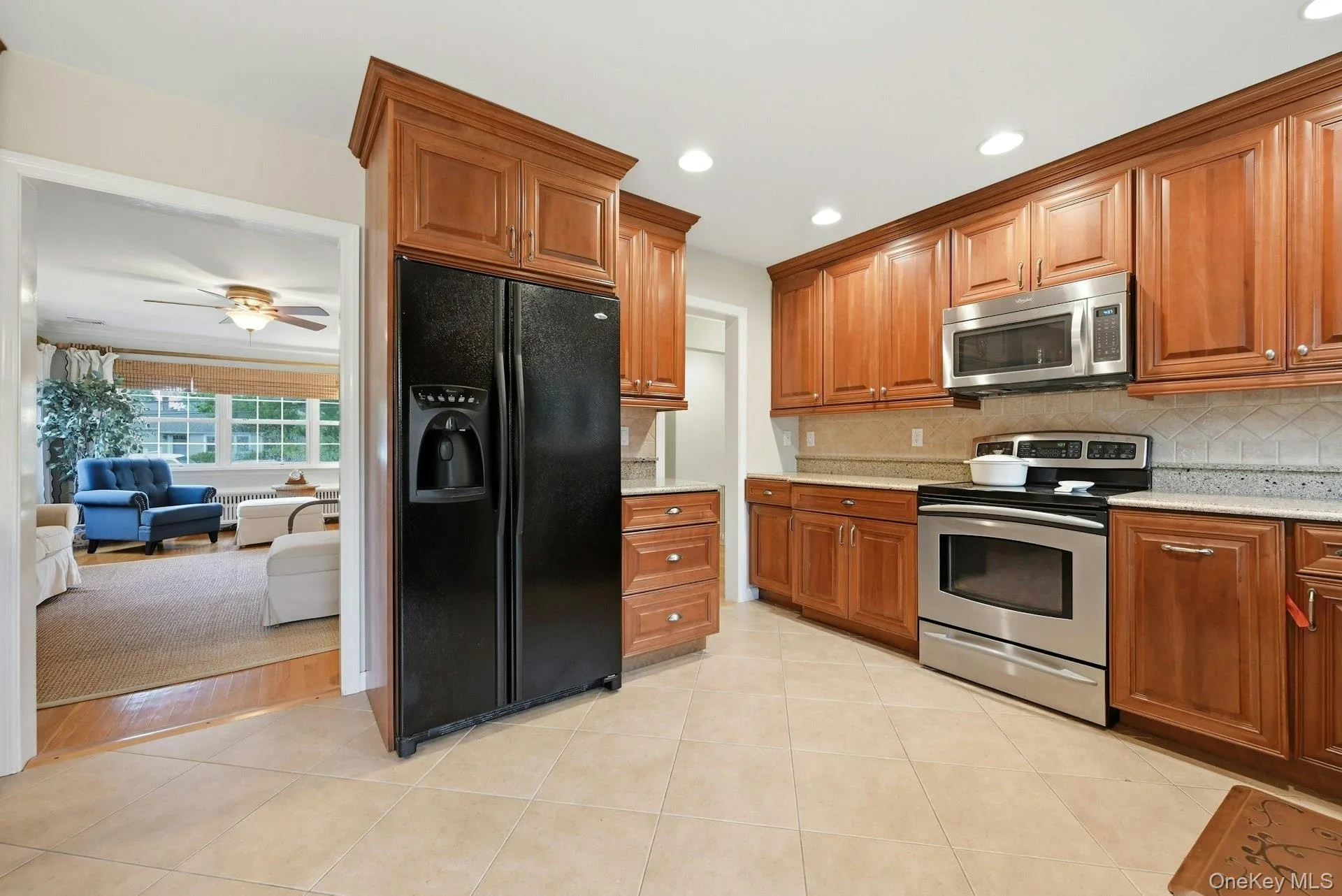 Custom cabinetry with granite counters Custom cabinetry with granite counters