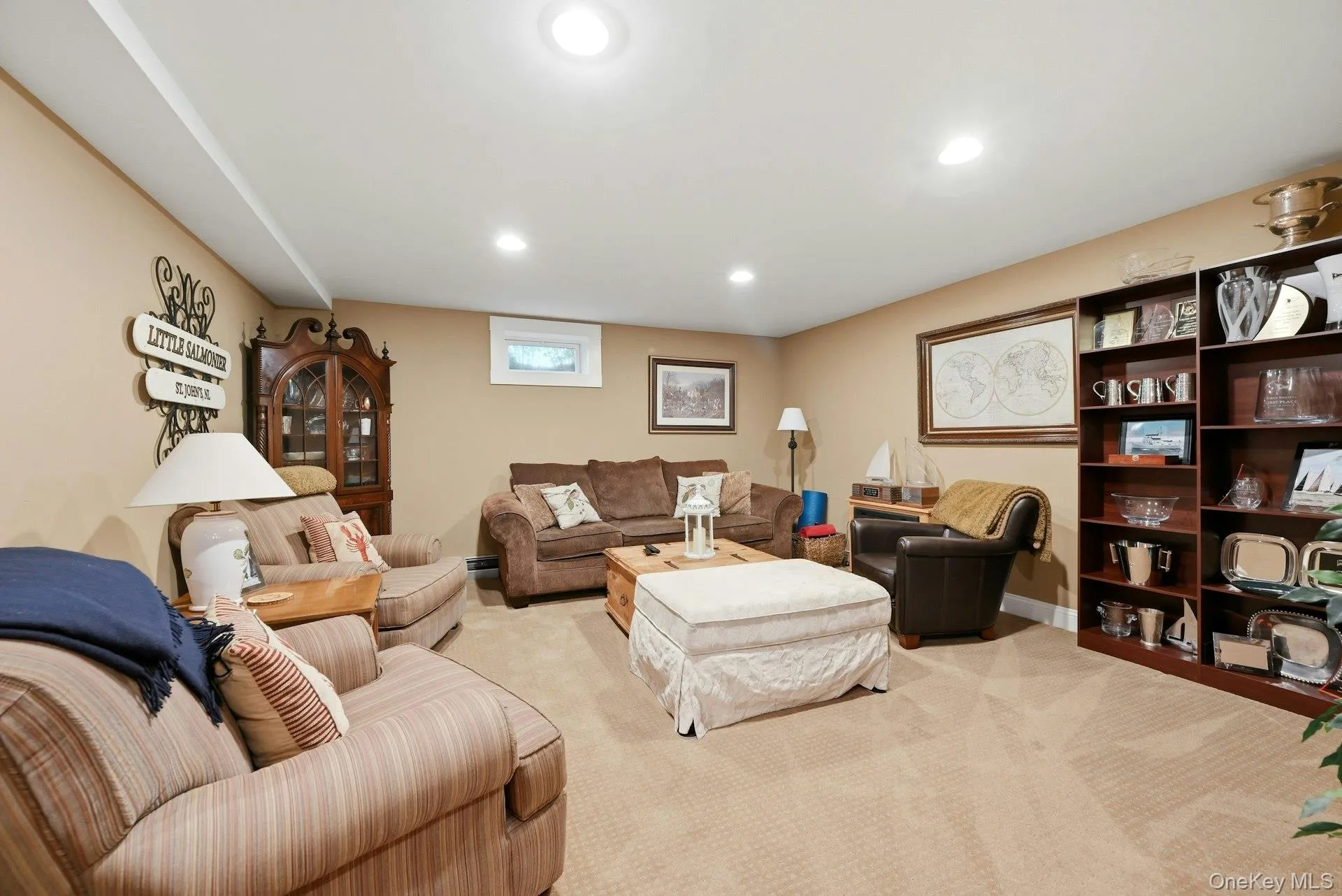 11 Cliftwood Drive, Huntington, NY, 4 Bedrooms Bedrooms, 7 Rooms Rooms,3 BathroomsBathrooms,Residential,For Rent,Cliftwood,0,1018030 11 Cliftwood Drive, Huntington, NY, 4 Bedrooms Bedrooms, 7 Rooms Rooms,3 BathroomsBathrooms,Residential,For Rent,Cliftwood,0,1018030