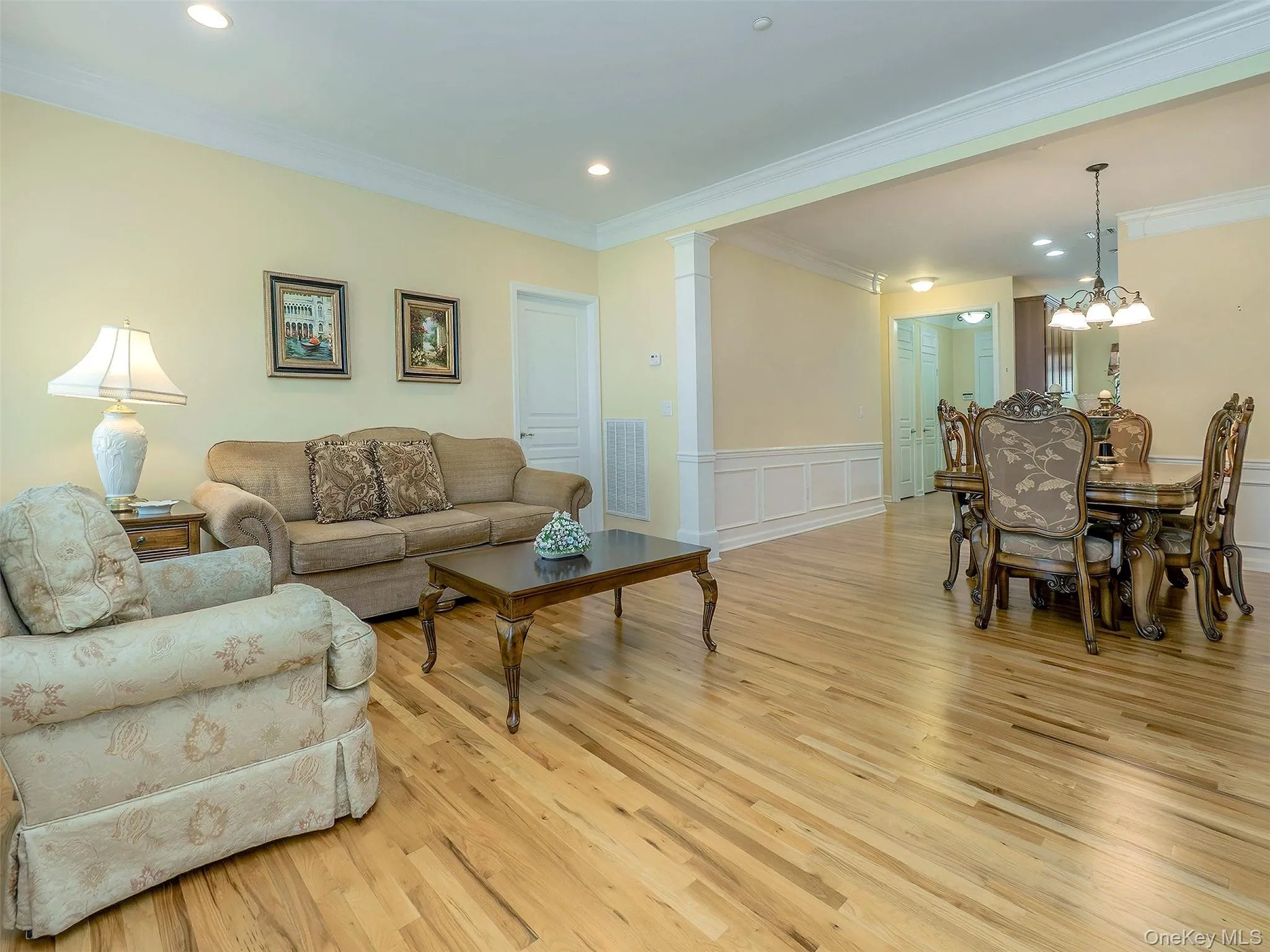 Open Concept, den and dining area. Open Concept, den and dining area.