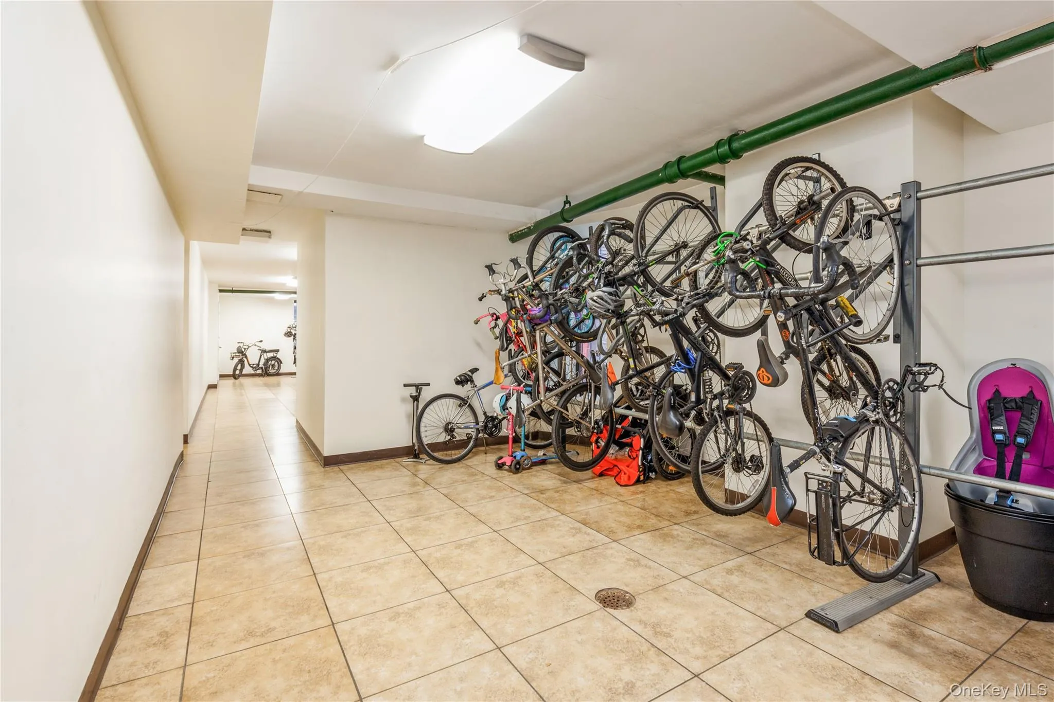 bike room bike room