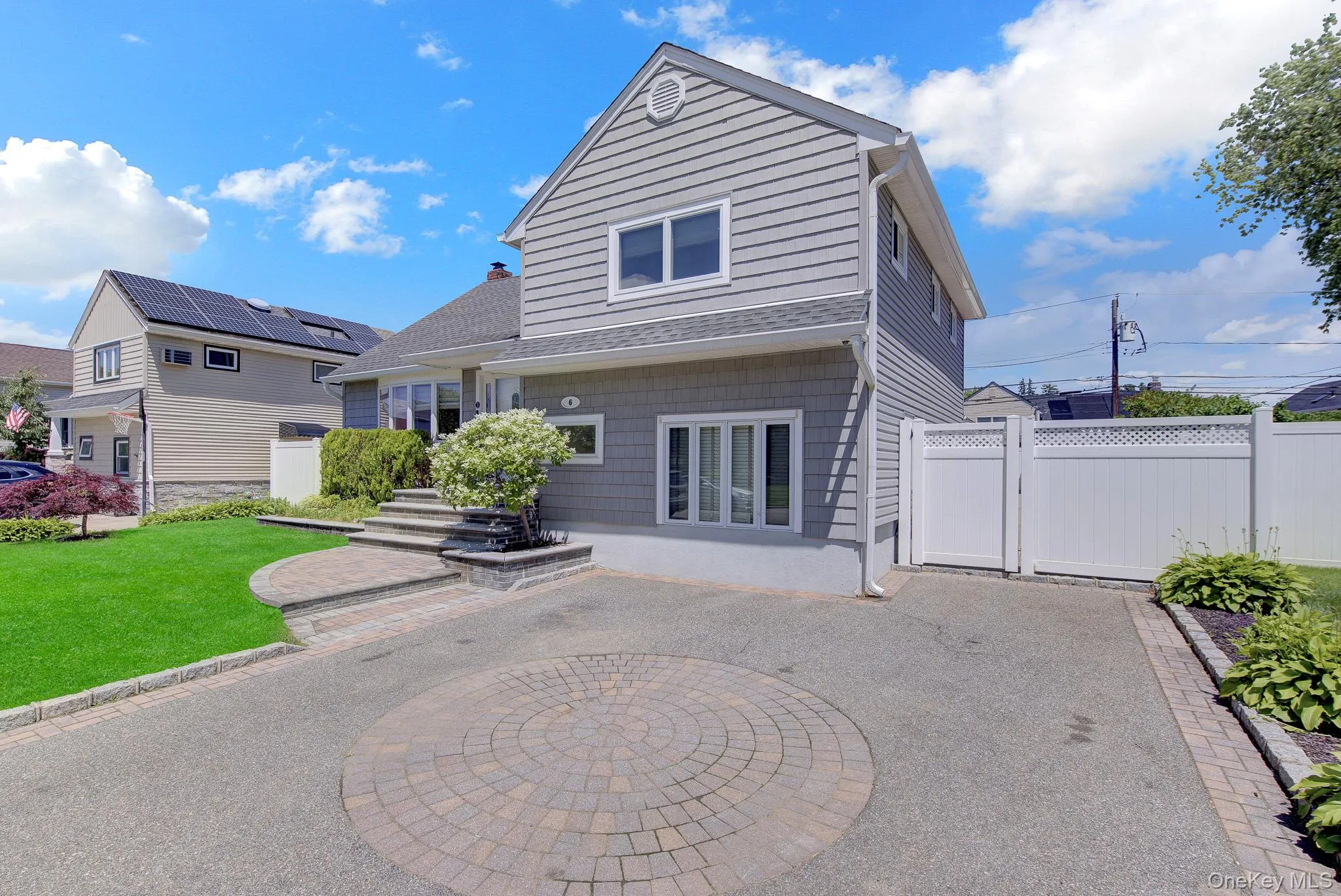 6 Oxford Avenue, Oyster Bay, NY, 3 Bedrooms Bedrooms, 7 Rooms Rooms,1 BathroomBathrooms,Residential,For Rent,Oxford,0,KEY1018037 6 Oxford Avenue, Oyster Bay, NY, 3 Bedrooms Bedrooms, 7 Rooms Rooms,1 BathroomBathrooms,Residential,For Rent,Oxford,0,KEY1018037