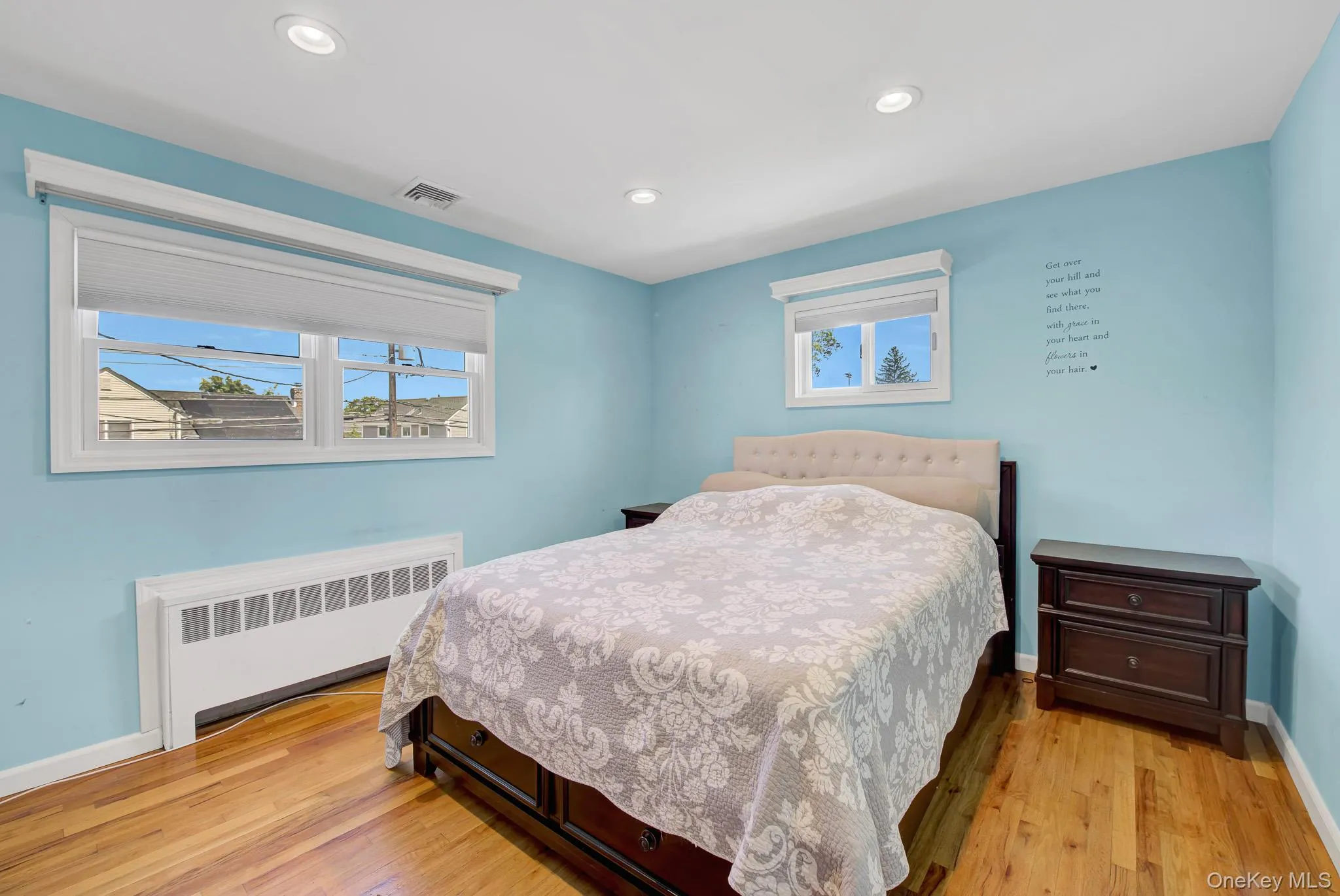 6 Oxford Avenue, Oyster Bay, NY, 3 Bedrooms Bedrooms, 7 Rooms Rooms,1 BathroomBathrooms,Residential,For Rent,Oxford,0,KEY1018037 6 Oxford Avenue, Oyster Bay, NY, 3 Bedrooms Bedrooms, 7 Rooms Rooms,1 BathroomBathrooms,Residential,For Rent,Oxford,0,KEY1018037