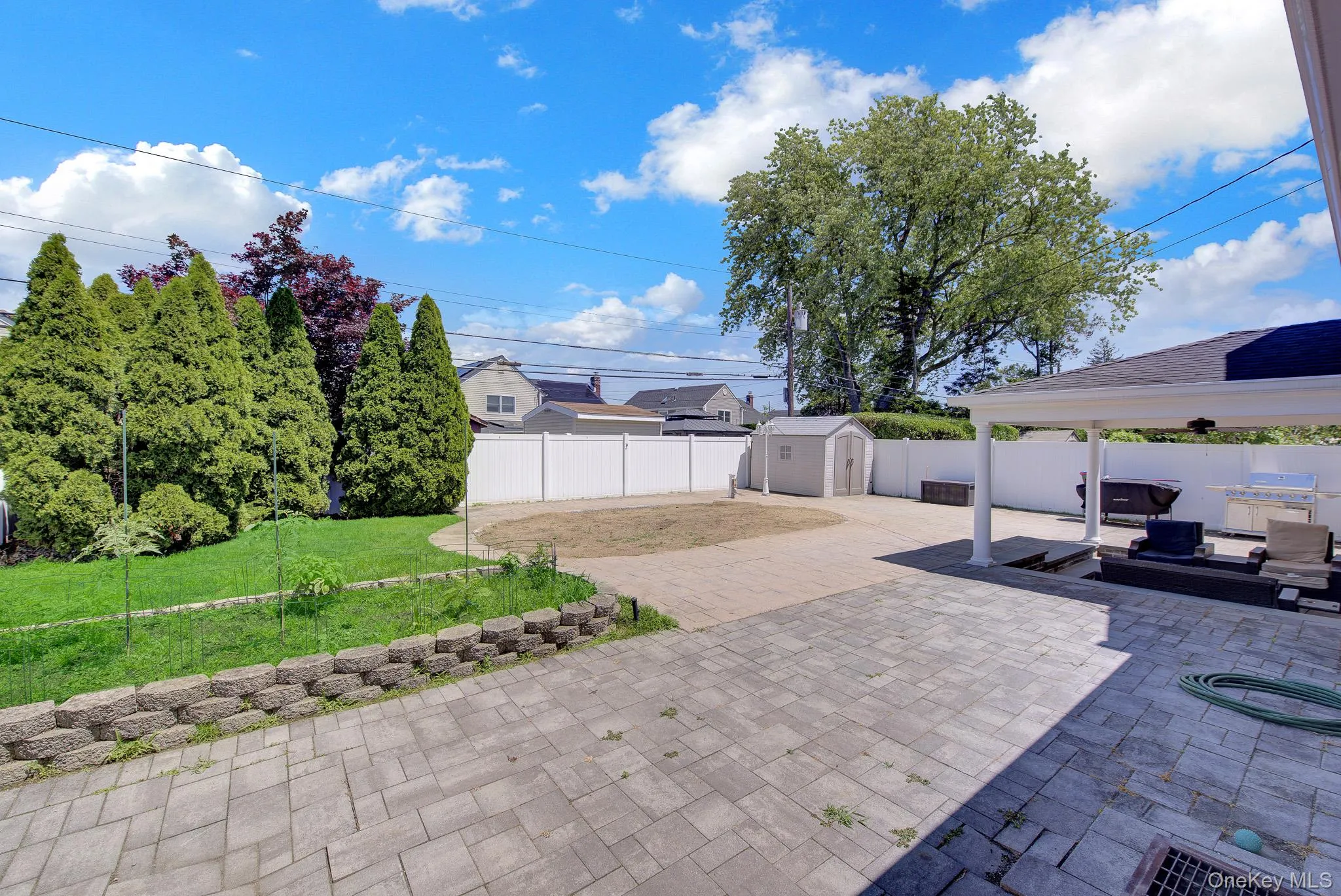 6 Oxford Avenue, Oyster Bay, NY, 3 Bedrooms Bedrooms, 7 Rooms Rooms,1 BathroomBathrooms,Residential,For Rent,Oxford,0,KEY1018037 6 Oxford Avenue, Oyster Bay, NY, 3 Bedrooms Bedrooms, 7 Rooms Rooms,1 BathroomBathrooms,Residential,For Rent,Oxford,0,KEY1018037