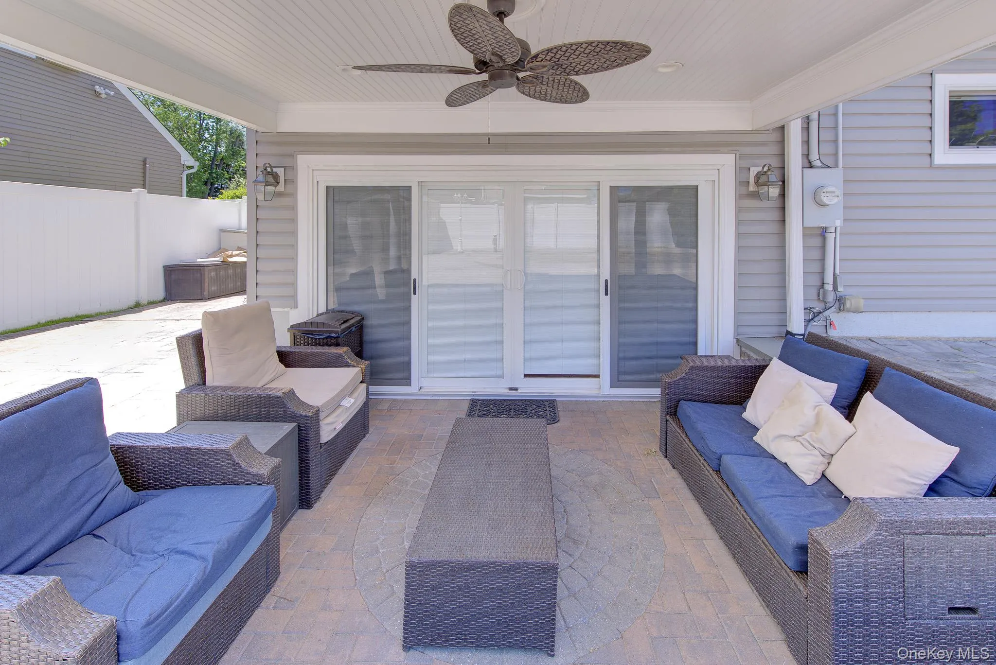 6 Oxford Avenue, Oyster Bay, NY, 3 Bedrooms Bedrooms, 7 Rooms Rooms,1 BathroomBathrooms,Residential,For Rent,Oxford,0,KEY1018037 6 Oxford Avenue, Oyster Bay, NY, 3 Bedrooms Bedrooms, 7 Rooms Rooms,1 BathroomBathrooms,Residential,For Rent,Oxford,0,KEY1018037
