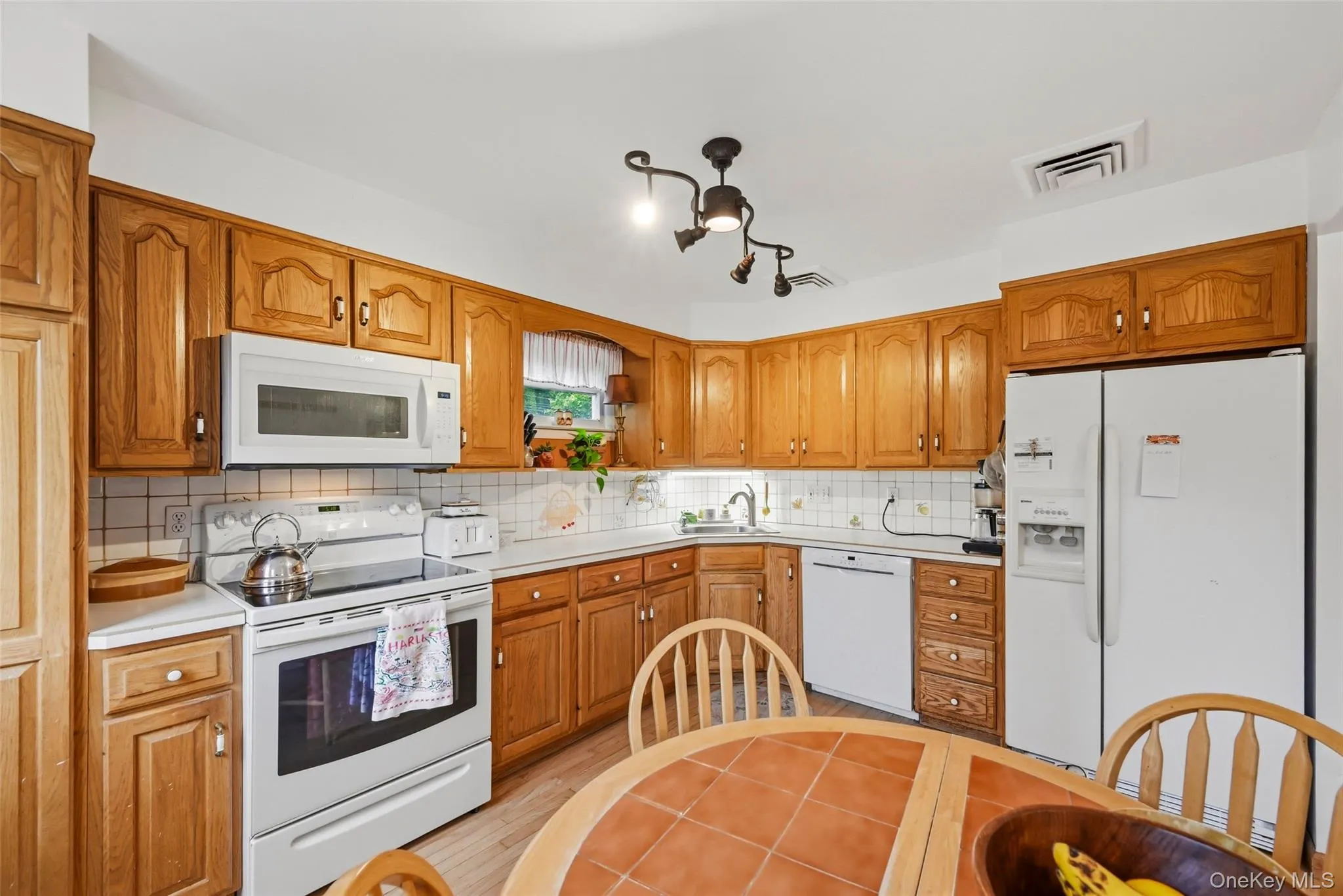 2590 Darnley Place, Yorktown, NY, 3 Bedrooms Bedrooms, 8 Rooms Rooms,2 BathroomsBathrooms,Residential,For Rent,Darnley,0,1018039 2590 Darnley Place, Yorktown, NY, 3 Bedrooms Bedrooms, 8 Rooms Rooms,2 BathroomsBathrooms,Residential,For Rent,Darnley,0,1018039