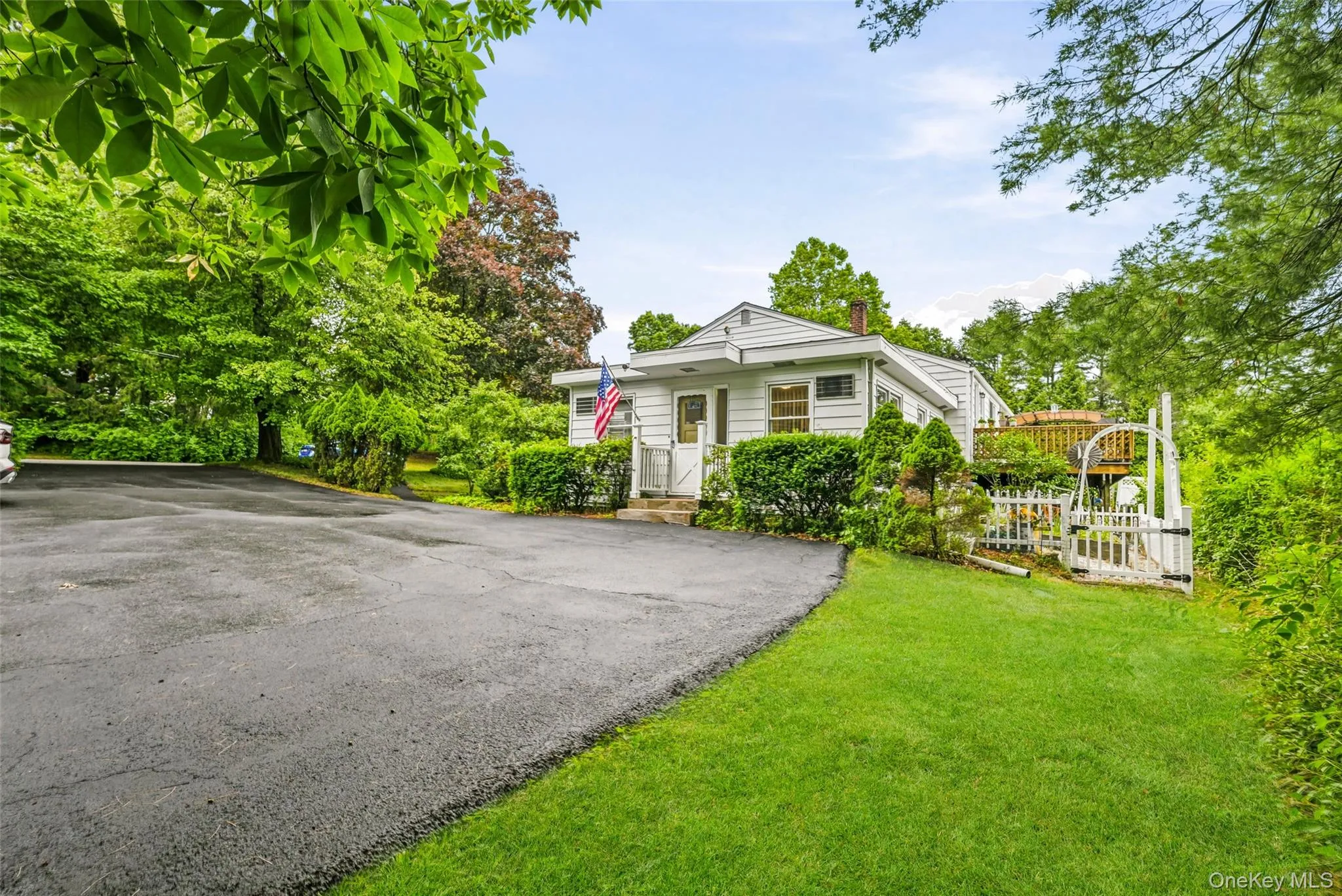 2590 Darnley Place, Yorktown, NY, 3 Bedrooms Bedrooms, 8 Rooms Rooms,2 BathroomsBathrooms,Residential,For Rent,Darnley,0,1018039 2590 Darnley Place, Yorktown, NY, 3 Bedrooms Bedrooms, 8 Rooms Rooms,2 BathroomsBathrooms,Residential,For Rent,Darnley,0,1018039