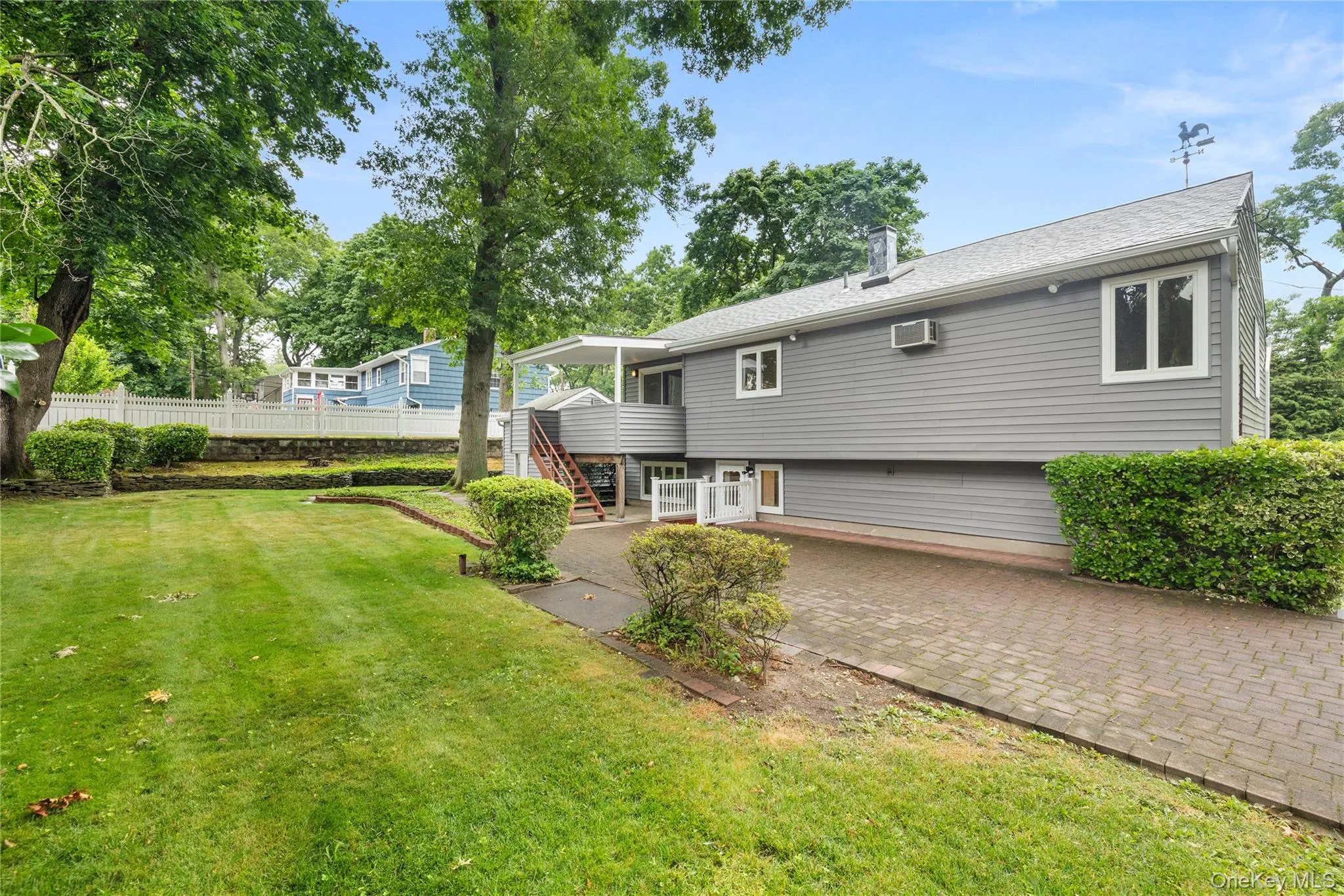 142 Mohican Avenue, Islip, NY, 4 Bedrooms Bedrooms, 8 Rooms Rooms,1 BathroomBathrooms,Residential,For Rent,Mohican,0,1018040 142 Mohican Avenue, Islip, NY, 4 Bedrooms Bedrooms, 8 Rooms Rooms,1 BathroomBathrooms,Residential,For Rent,Mohican,0,1018040