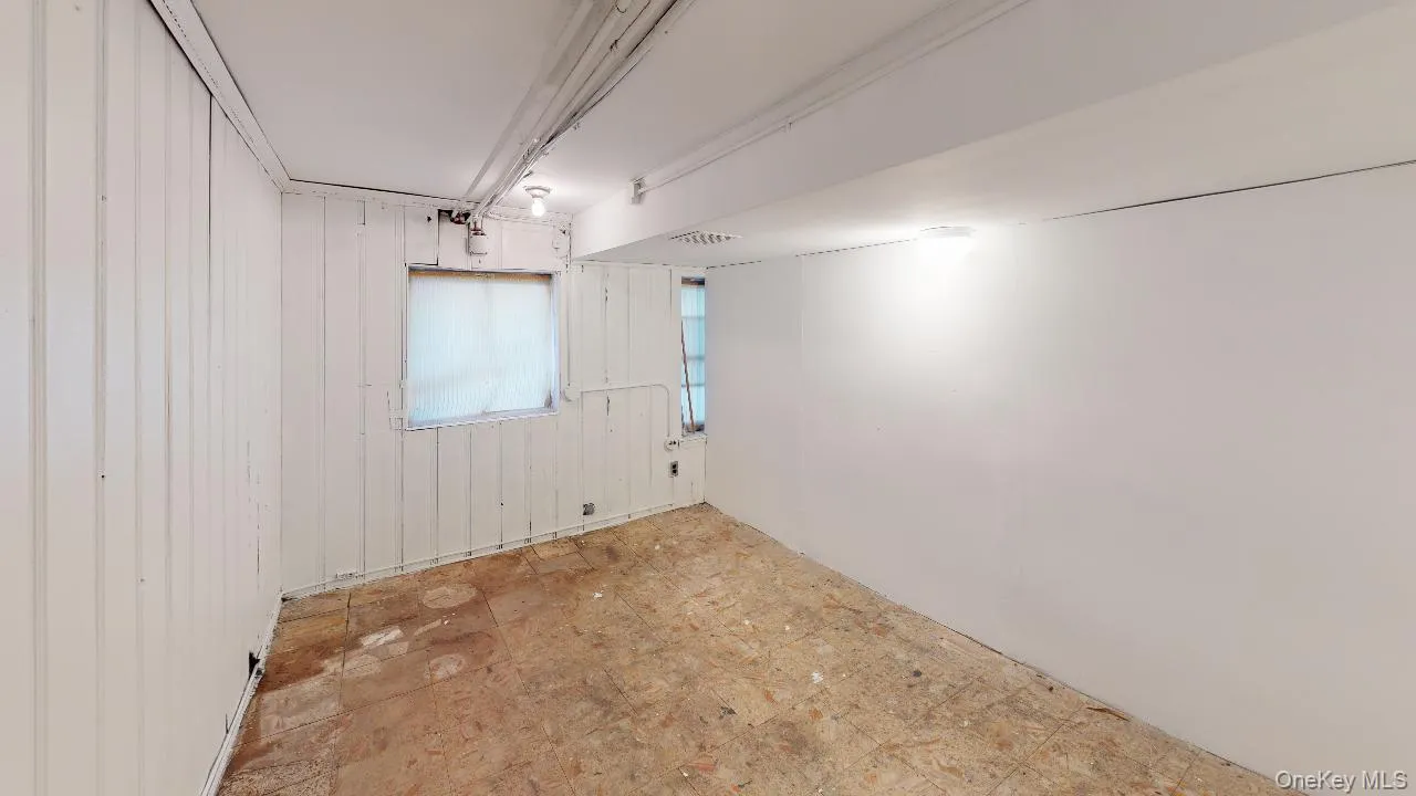 105-43 65th Road, New York, NY, 3 Bedrooms Bedrooms, 6 Rooms Rooms,2 BathroomsBathrooms,Residential Lease,For Rent,65th,0,KEY1018042 105-43 65th Road, New York, NY, 3 Bedrooms Bedrooms, 6 Rooms Rooms,2 BathroomsBathrooms,Residential Lease,For Rent,65th,0,KEY1018042