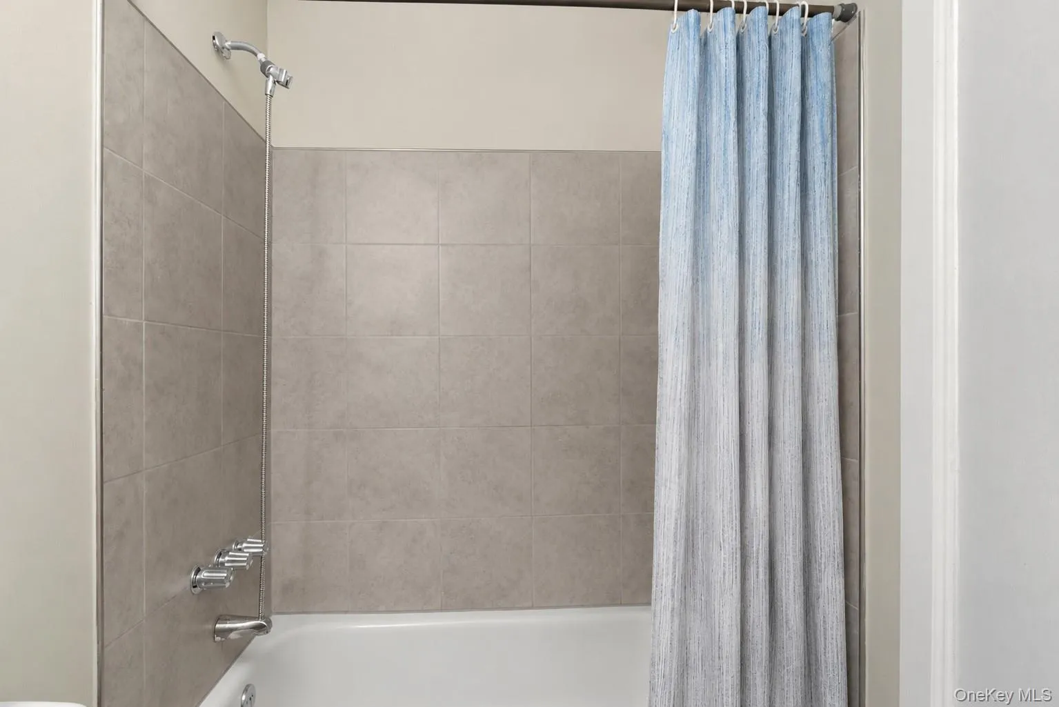 8 North James Street, Peekskill, NY, 2 Bedrooms Bedrooms, 5 Rooms Rooms,1 BathroomBathrooms,Residential,For Rent,North James,0,1018044 8 North James Street, Peekskill, NY, 2 Bedrooms Bedrooms, 5 Rooms Rooms,1 BathroomBathrooms,Residential,For Rent,North James,0,1018044