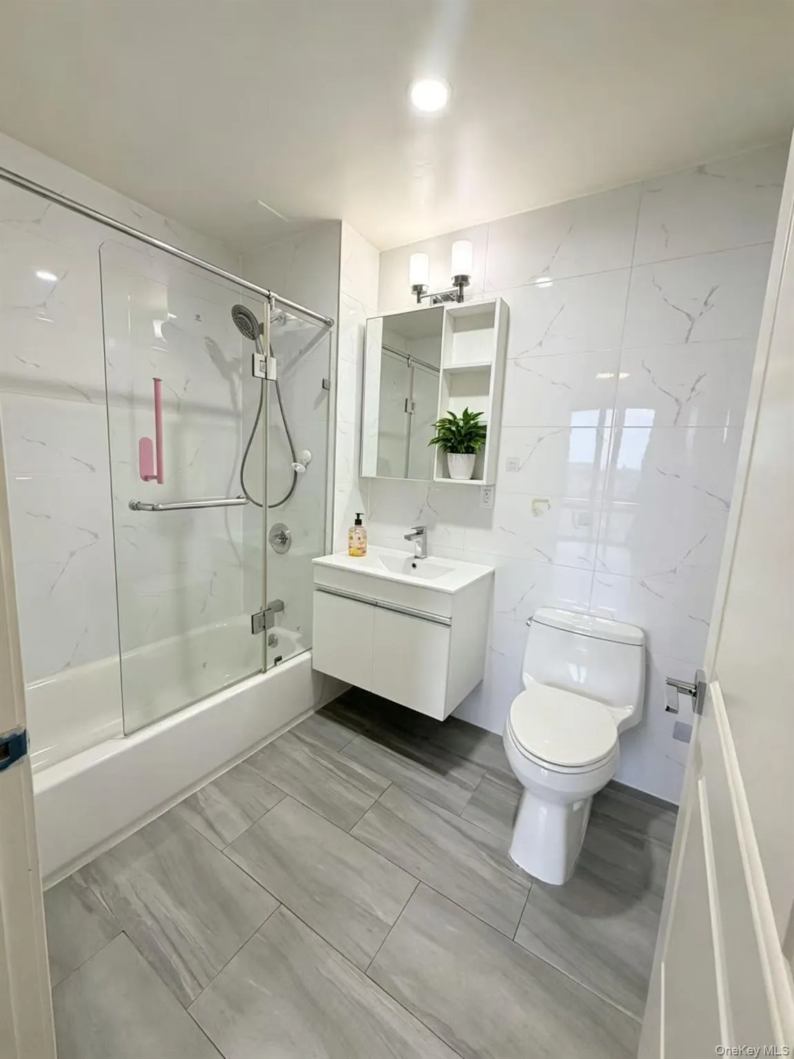 144-27 Sanford Avenue, New York, NY, 2 Bedrooms Bedrooms, 6 Rooms Rooms,2 BathroomsBathrooms,Residential,For Rent,Sanford,0,KEY1018046 144-27 Sanford Avenue, New York, NY, 2 Bedrooms Bedrooms, 6 Rooms Rooms,2 BathroomsBathrooms,Residential,For Rent,Sanford,0,KEY1018046