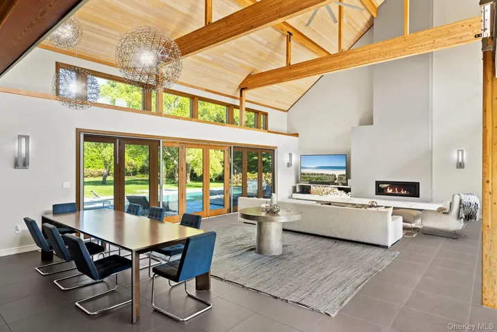 104 Osprey Way, Southampton, New York 11976