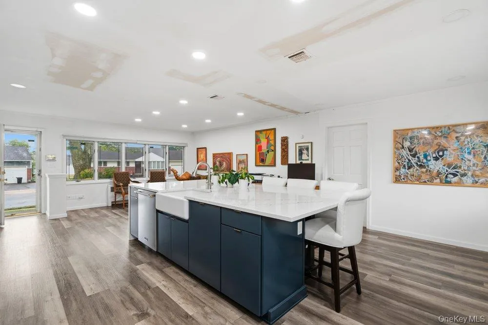 26 Sheridan Street, Oyster Bay, NY, 4 Bedrooms Bedrooms, 7 Rooms Rooms,3 BathroomsBathrooms,Residential,For Rent,Sheridan,0,KEY1018050 26 Sheridan Street, Oyster Bay, NY, 4 Bedrooms Bedrooms, 7 Rooms Rooms,3 BathroomsBathrooms,Residential,For Rent,Sheridan,0,KEY1018050