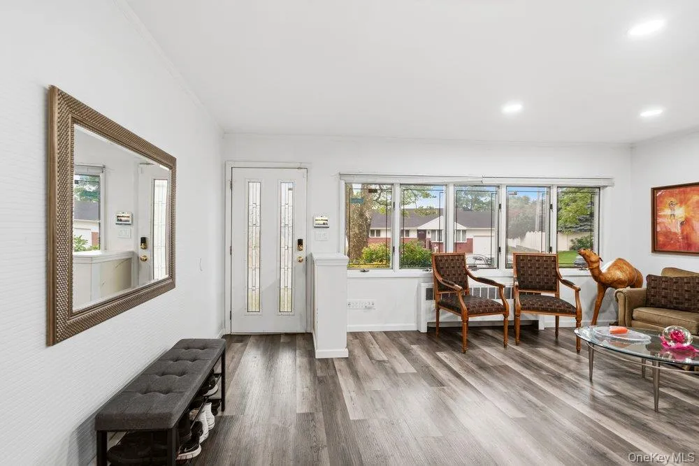 26 Sheridan Street, Oyster Bay, NY, 4 Bedrooms Bedrooms, 7 Rooms Rooms,3 BathroomsBathrooms,Residential,For Rent,Sheridan,0,KEY1018050 26 Sheridan Street, Oyster Bay, NY, 4 Bedrooms Bedrooms, 7 Rooms Rooms,3 BathroomsBathrooms,Residential,For Rent,Sheridan,0,KEY1018050