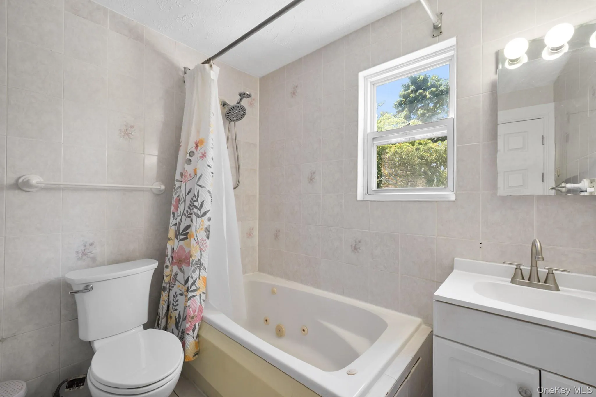 23220 Mentone Avenue, New York, NY, 3 Bedrooms Bedrooms, 6 Rooms Rooms,2 BathroomsBathrooms,Residential,For Rent,Mentone,0,1018051 23220 Mentone Avenue, New York, NY, 3 Bedrooms Bedrooms, 6 Rooms Rooms,2 BathroomsBathrooms,Residential,For Rent,Mentone,0,1018051