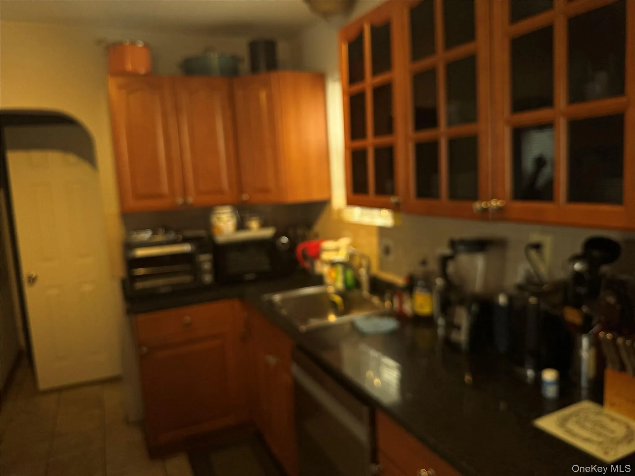 23220 Mentone Avenue, New York, NY, 3 Bedrooms Bedrooms, 6 Rooms Rooms,2 BathroomsBathrooms,Residential,For Rent,Mentone,0,KEY1018051 23220 Mentone Avenue, New York, NY, 3 Bedrooms Bedrooms, 6 Rooms Rooms,2 BathroomsBathrooms,Residential,For Rent,Mentone,0,KEY1018051