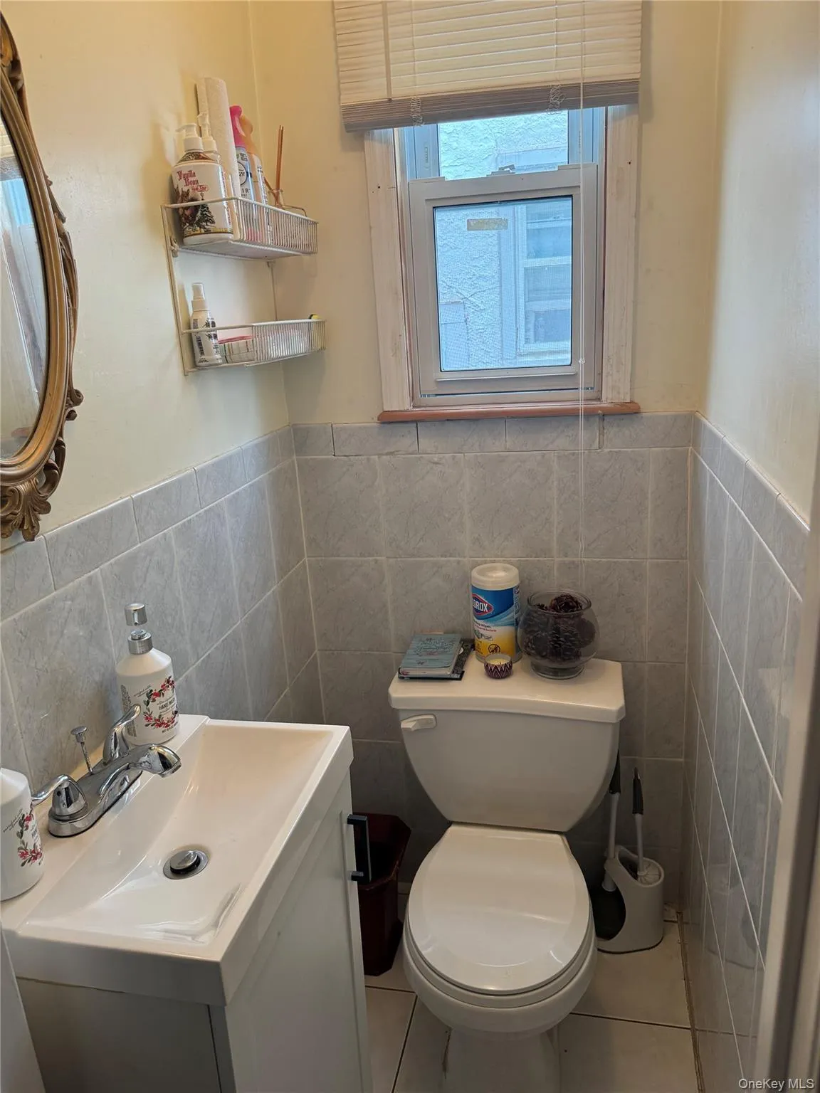 23220 Mentone Avenue, New York, NY, 3 Bedrooms Bedrooms, 6 Rooms Rooms,2 BathroomsBathrooms,Residential,For Rent,Mentone,0,KEY1018051 23220 Mentone Avenue, New York, NY, 3 Bedrooms Bedrooms, 6 Rooms Rooms,2 BathroomsBathrooms,Residential,For Rent,Mentone,0,KEY1018051