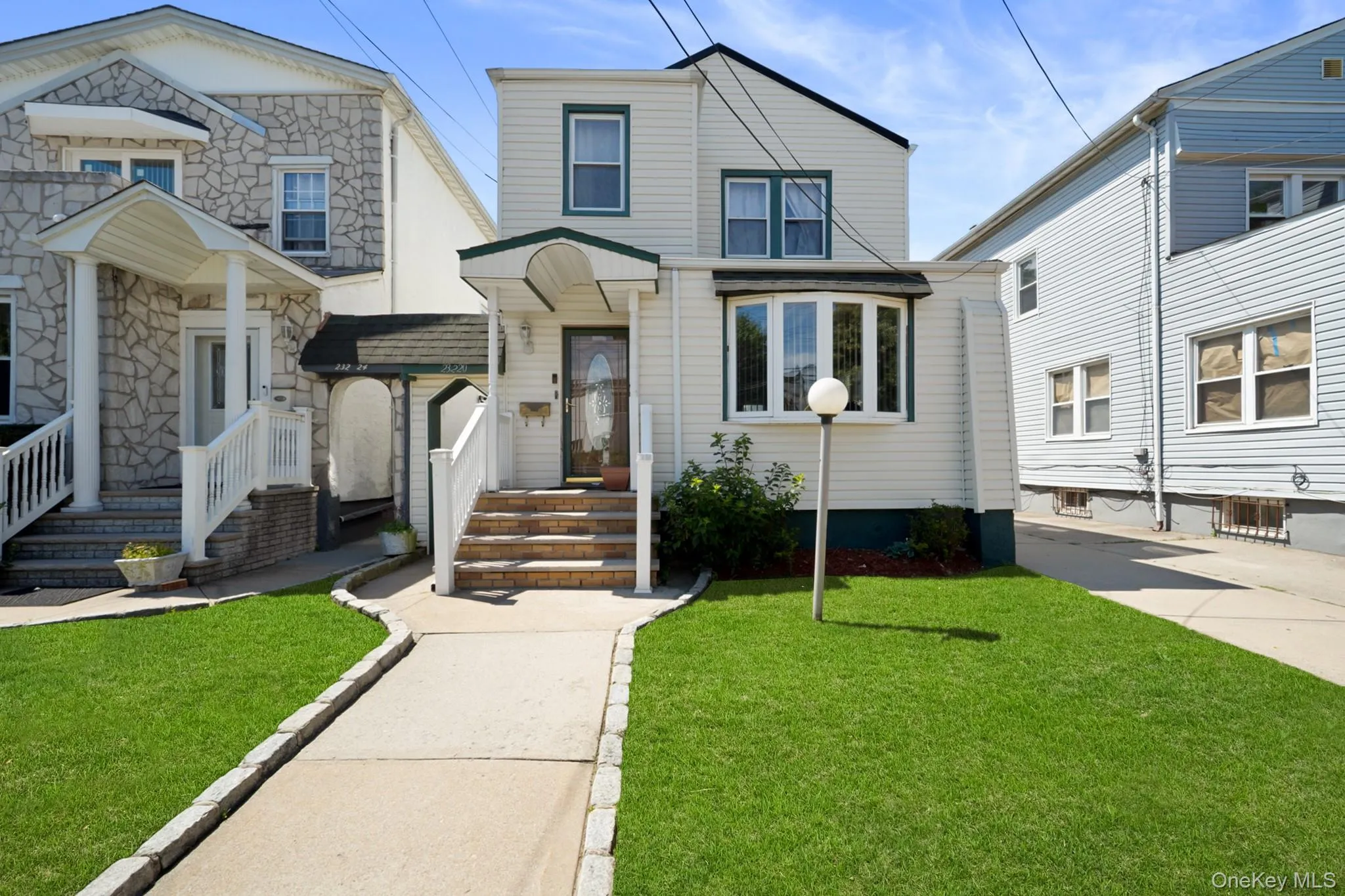 23220 Mentone Avenue, New York, NY, 3 Bedrooms Bedrooms, 6 Rooms Rooms,2 BathroomsBathrooms,Residential,For Rent,Mentone,0,1018051 23220 Mentone Avenue, New York, NY, 3 Bedrooms Bedrooms, 6 Rooms Rooms,2 BathroomsBathrooms,Residential,For Rent,Mentone,0,1018051