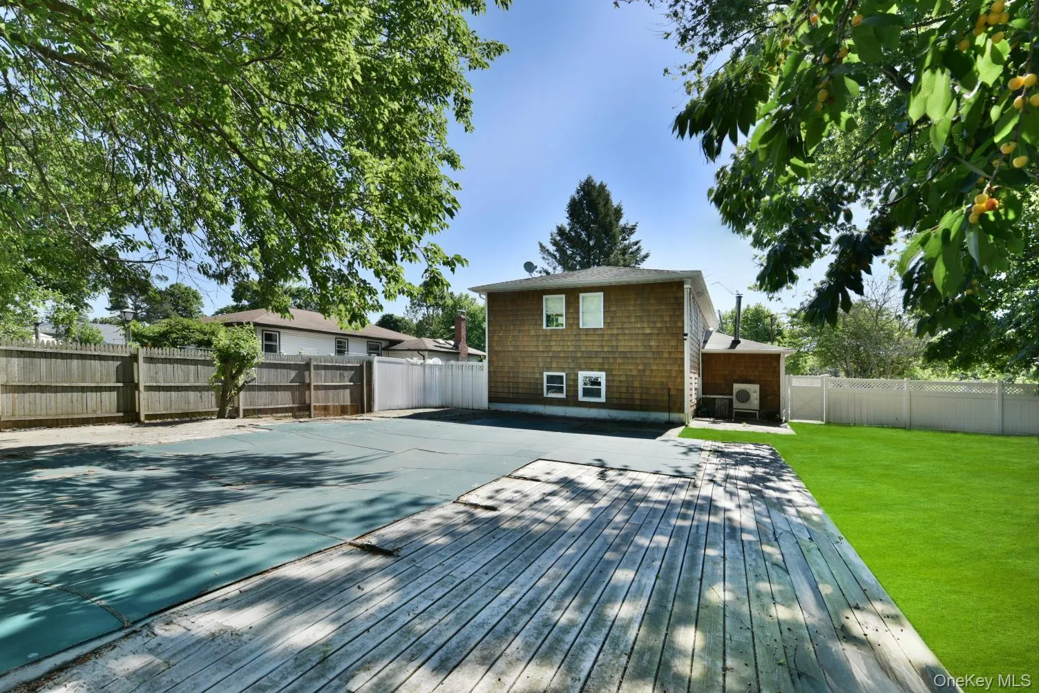 10 Miller Avenue, Islip, NY, 6 Bedrooms Bedrooms, 12 Rooms Rooms,2 BathroomsBathrooms,Residential,For Rent,Miller,0,KEY1018059 10 Miller Avenue, Islip, NY, 6 Bedrooms Bedrooms, 12 Rooms Rooms,2 BathroomsBathrooms,Residential,For Rent,Miller,0,KEY1018059