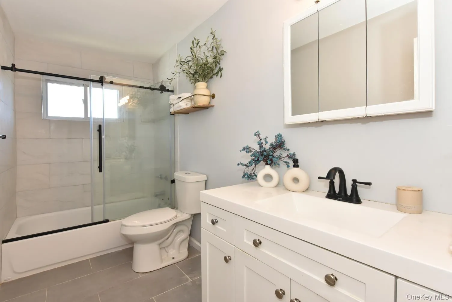 10 Miller Avenue, Islip, NY, 6 Bedrooms Bedrooms, 12 Rooms Rooms,2 BathroomsBathrooms,Residential,For Rent,Miller,0,KEY1018059 10 Miller Avenue, Islip, NY, 6 Bedrooms Bedrooms, 12 Rooms Rooms,2 BathroomsBathrooms,Residential,For Rent,Miller,0,KEY1018059