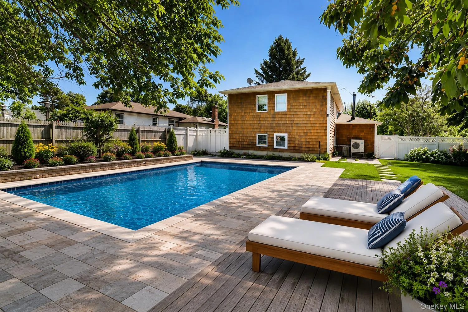10 Miller Avenue, Islip, NY, 6 Bedrooms Bedrooms, 12 Rooms Rooms,2 BathroomsBathrooms,Residential,For Rent,Miller,0,KEY1018059 10 Miller Avenue, Islip, NY, 6 Bedrooms Bedrooms, 12 Rooms Rooms,2 BathroomsBathrooms,Residential,For Rent,Miller,0,KEY1018059