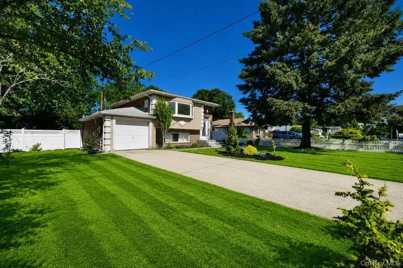 10 Miller Avenue, Islip, NY, 6 Bedrooms Bedrooms, 12 Rooms Rooms,2 BathroomsBathrooms,Residential,For Rent,Miller,0,KEY1018059 10 Miller Avenue, Islip, NY, 6 Bedrooms Bedrooms, 12 Rooms Rooms,2 BathroomsBathrooms,Residential,For Rent,Miller,0,KEY1018059