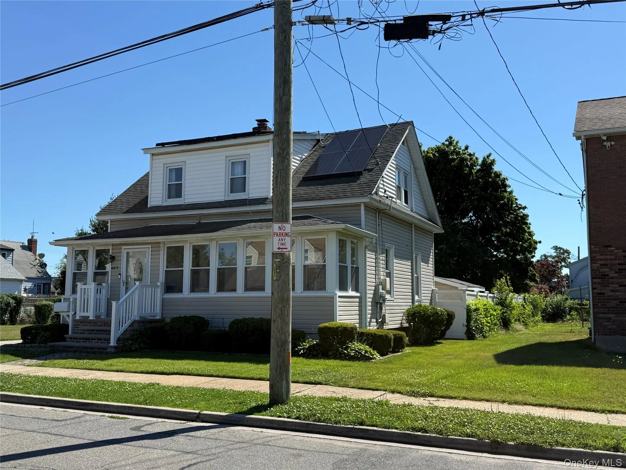 469 Chester Street, Hempstead, NY, 4 Bedrooms Bedrooms, 9 Rooms Rooms,2 BathroomsBathrooms,Residential,For Rent,Chester,0,KEY1018062 469 Chester Street, Hempstead, NY, 4 Bedrooms Bedrooms, 9 Rooms Rooms,2 BathroomsBathrooms,Residential,For Rent,Chester,0,KEY1018062