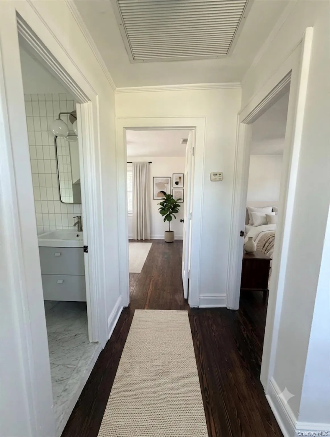 469 Chester Street, Hempstead, NY, 4 Bedrooms Bedrooms, 9 Rooms Rooms,2 BathroomsBathrooms,Residential,For Rent,Chester,0,KEY1018062 469 Chester Street, Hempstead, NY, 4 Bedrooms Bedrooms, 9 Rooms Rooms,2 BathroomsBathrooms,Residential,For Rent,Chester,0,KEY1018062