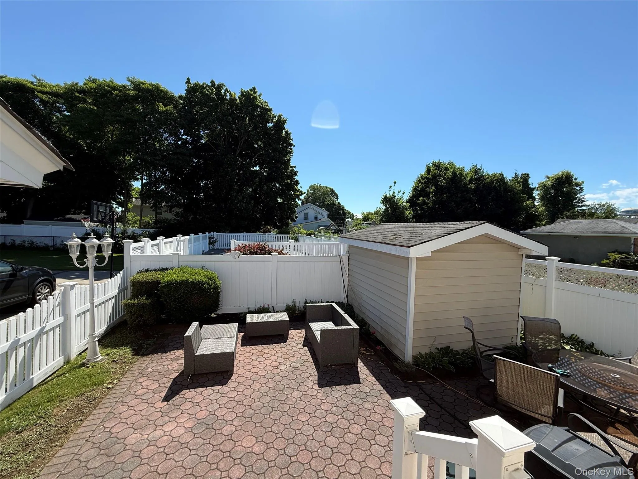 469 Chester Street, Hempstead, NY, 4 Bedrooms Bedrooms, 9 Rooms Rooms,2 BathroomsBathrooms,Residential,For Rent,Chester,0,KEY1018062 469 Chester Street, Hempstead, NY, 4 Bedrooms Bedrooms, 9 Rooms Rooms,2 BathroomsBathrooms,Residential,For Rent,Chester,0,KEY1018062