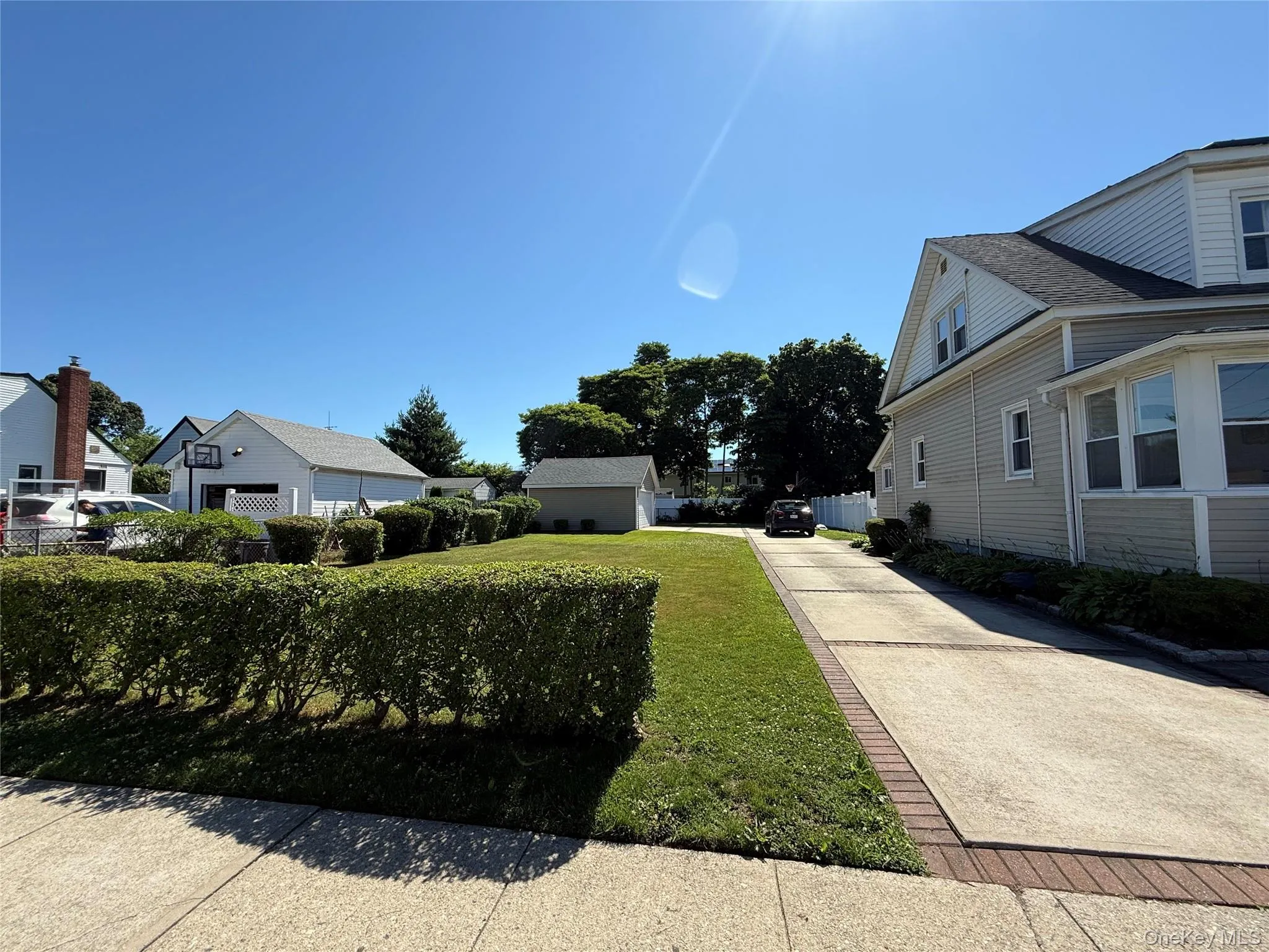 469 Chester Street, Hempstead, NY, 4 Bedrooms Bedrooms, 9 Rooms Rooms,2 BathroomsBathrooms,Residential,For Rent,Chester,0,KEY1018062 469 Chester Street, Hempstead, NY, 4 Bedrooms Bedrooms, 9 Rooms Rooms,2 BathroomsBathrooms,Residential,For Rent,Chester,0,KEY1018062