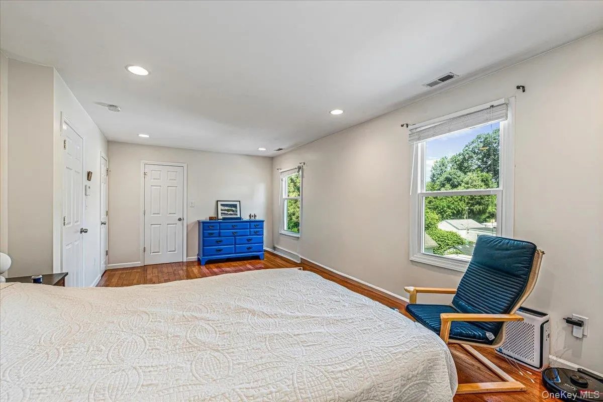 16 North Street, Glen Cove, NY, 3 Bedrooms Bedrooms, 8 Rooms Rooms,2 BathroomsBathrooms,Residential Lease,For Rent,North,0,KEY1018064 16 North Street, Glen Cove, NY, 3 Bedrooms Bedrooms, 8 Rooms Rooms,2 BathroomsBathrooms,Residential Lease,For Rent,North,0,KEY1018064
